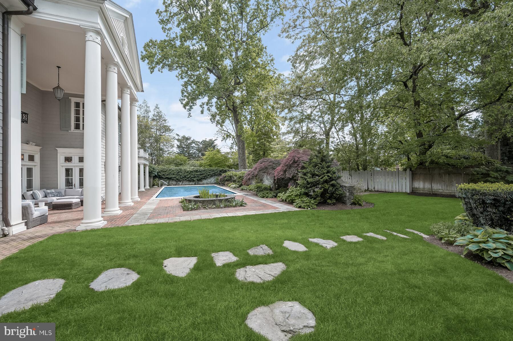 EDGEMOOR - Residential