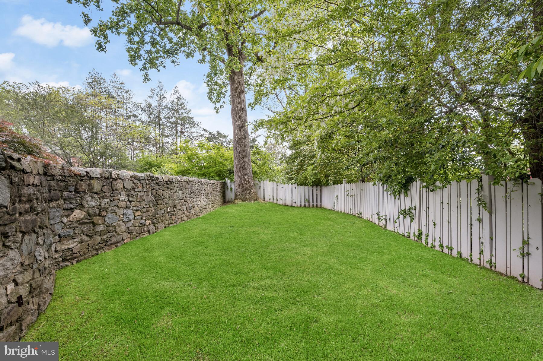 EDGEMOOR - Residential