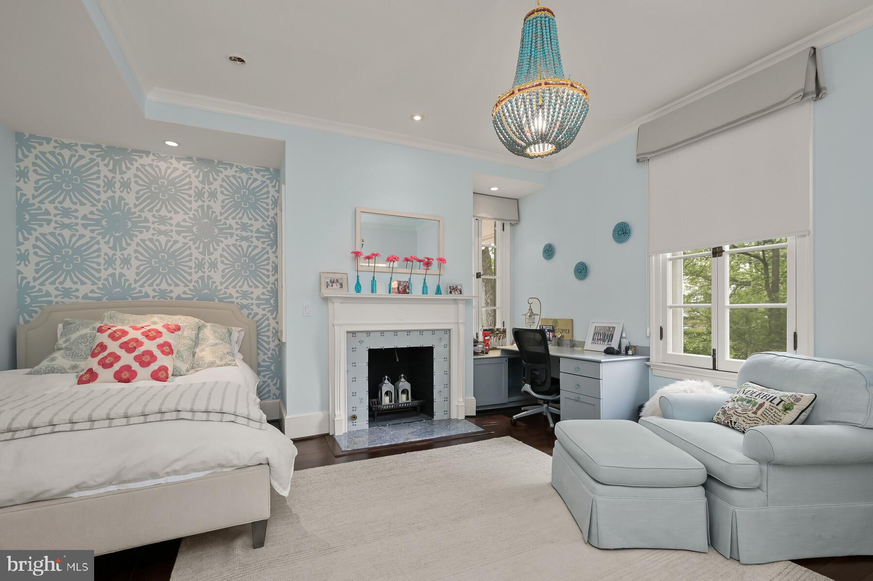 EDGEMOOR - Residential