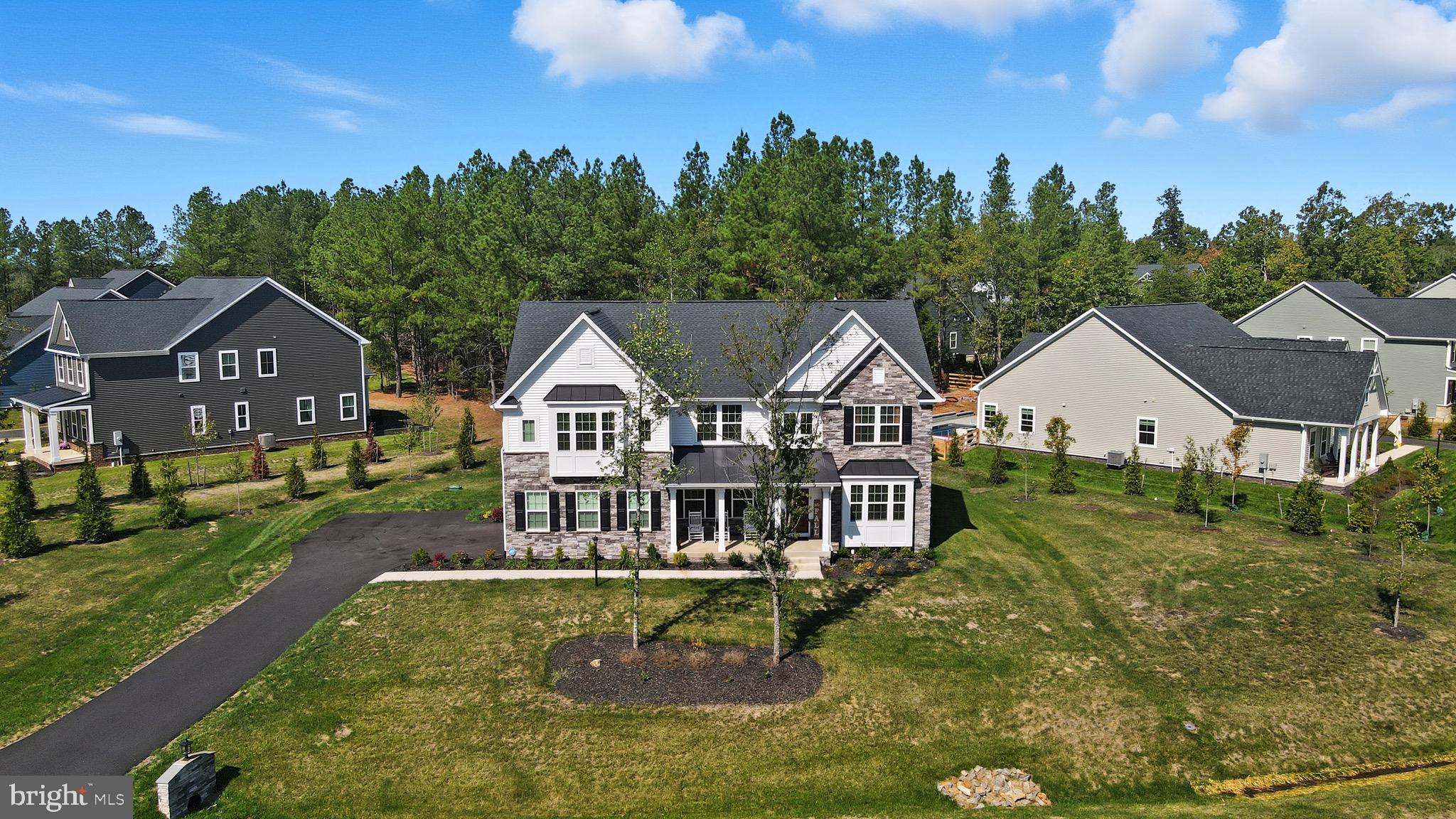 FAWN LAKE - Residential