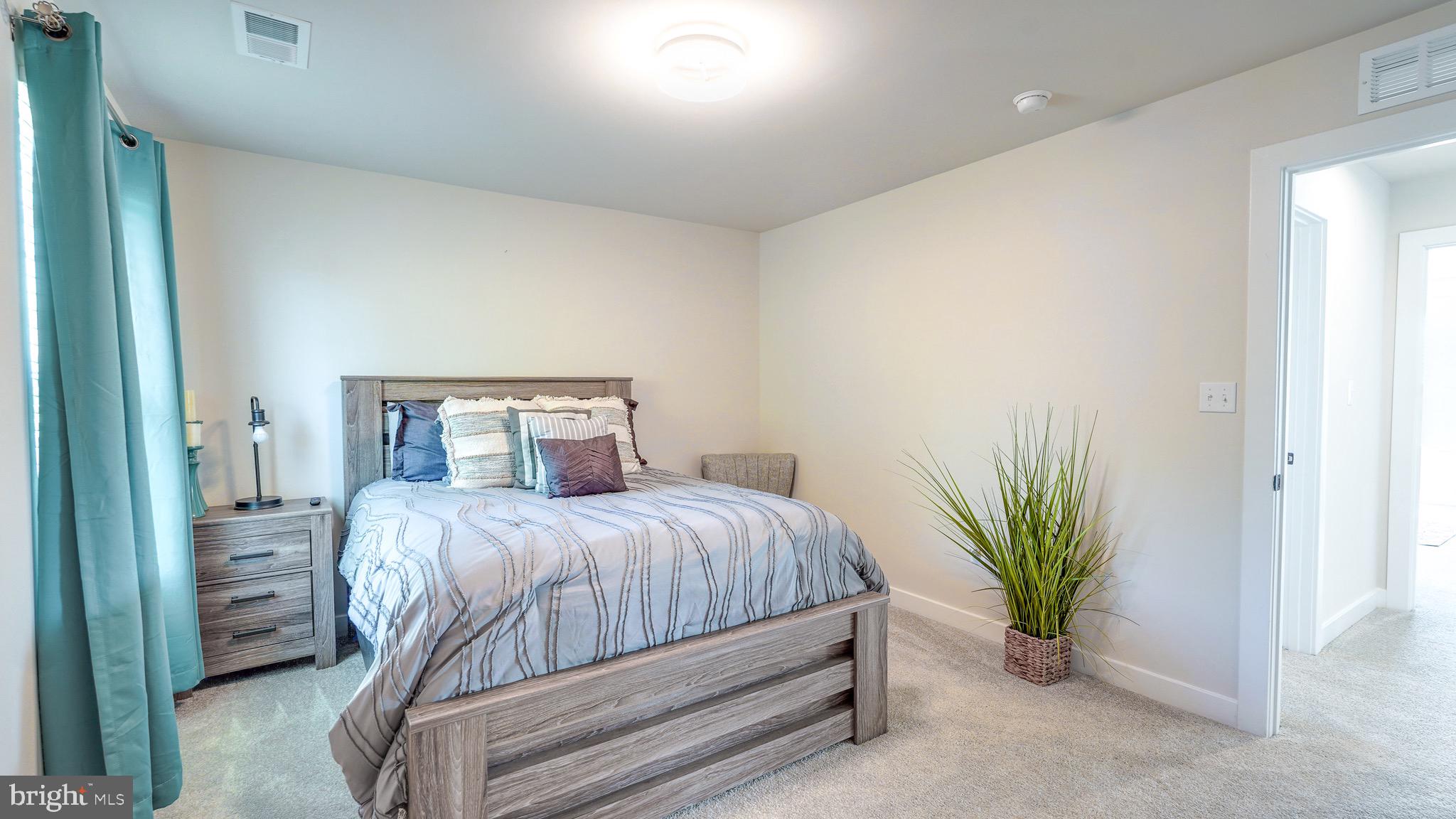 FAWN LAKE - Residential