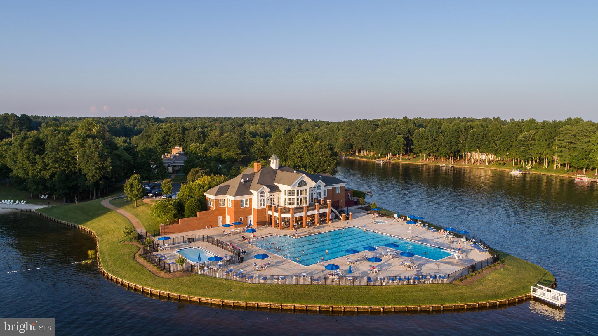 FAWN LAKE - Residential