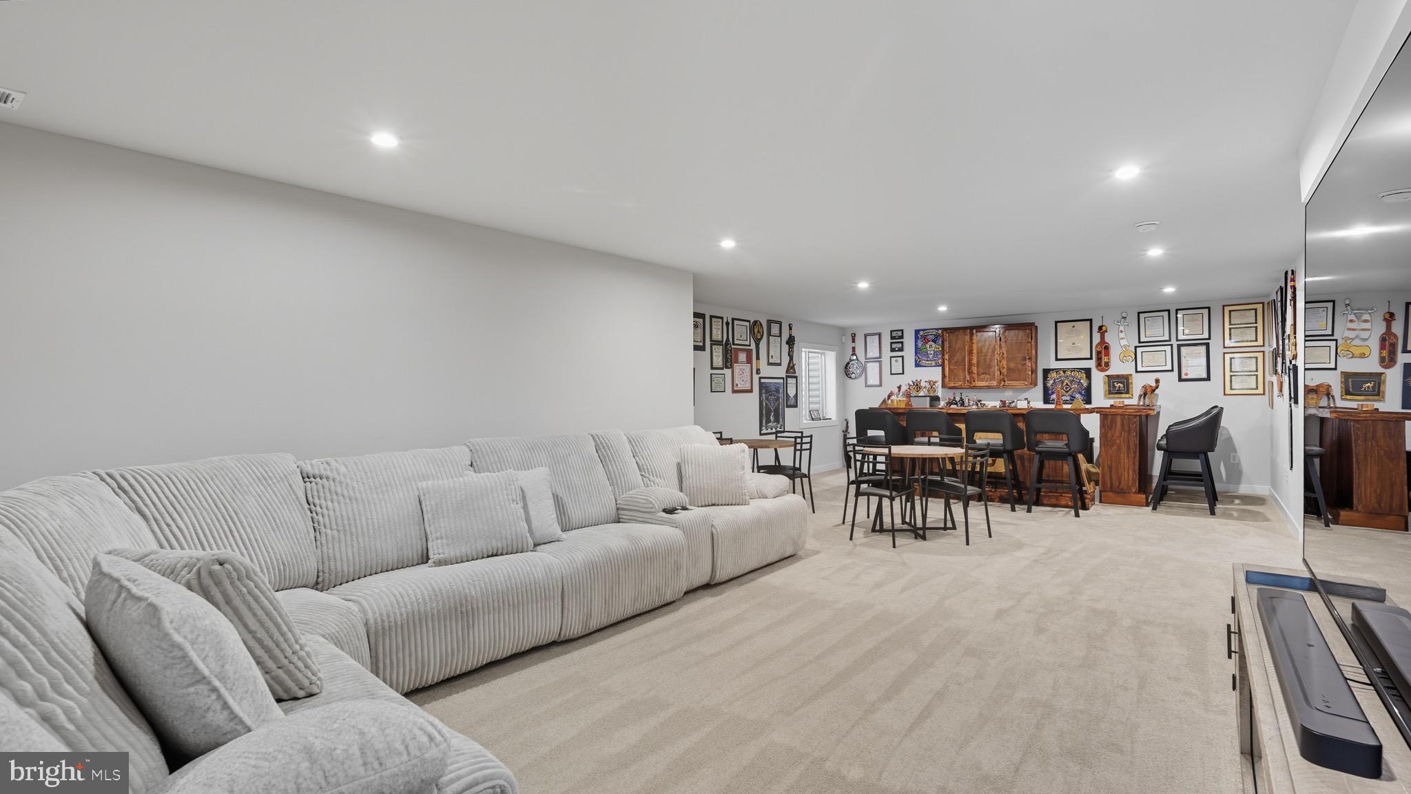 FAWN LAKE - Residential