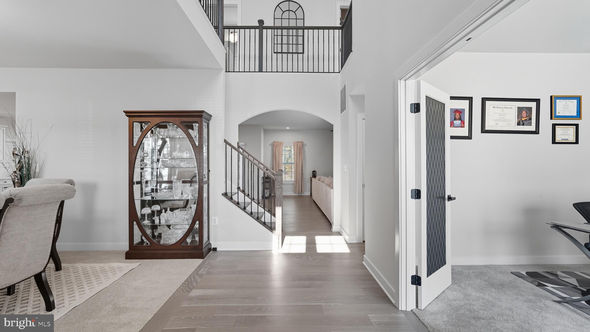 10706 GREEN LEAF RUN
