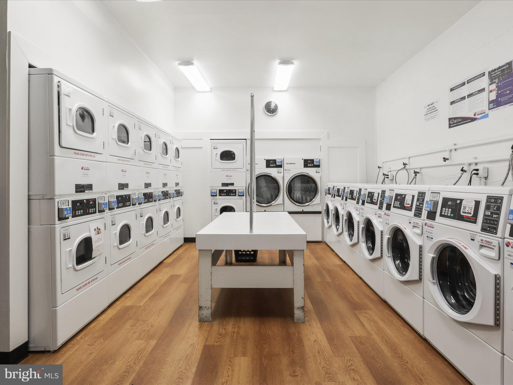 PAVILION ON THE PARK - Residential