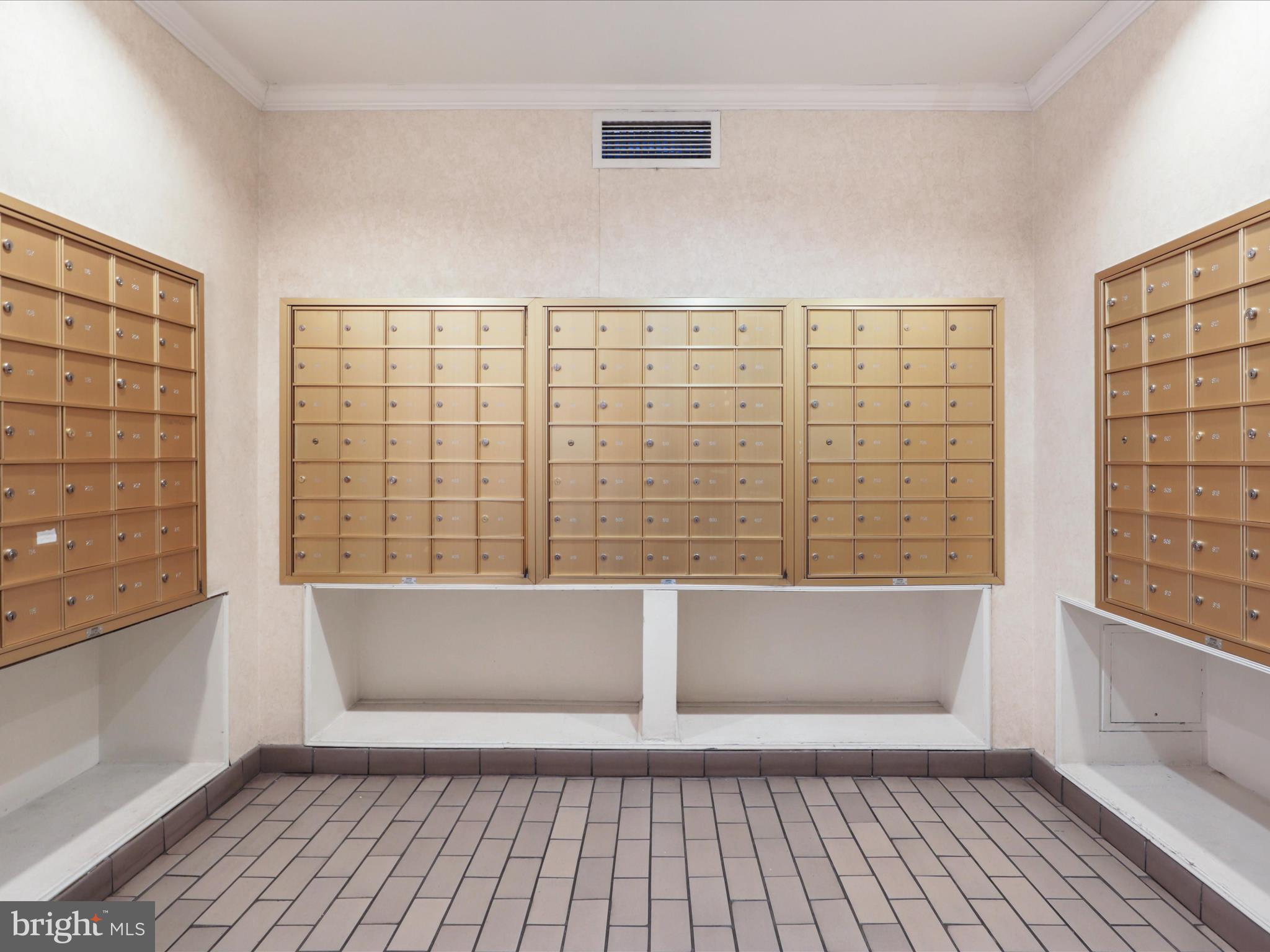 PAVILION ON THE PARK - Residential