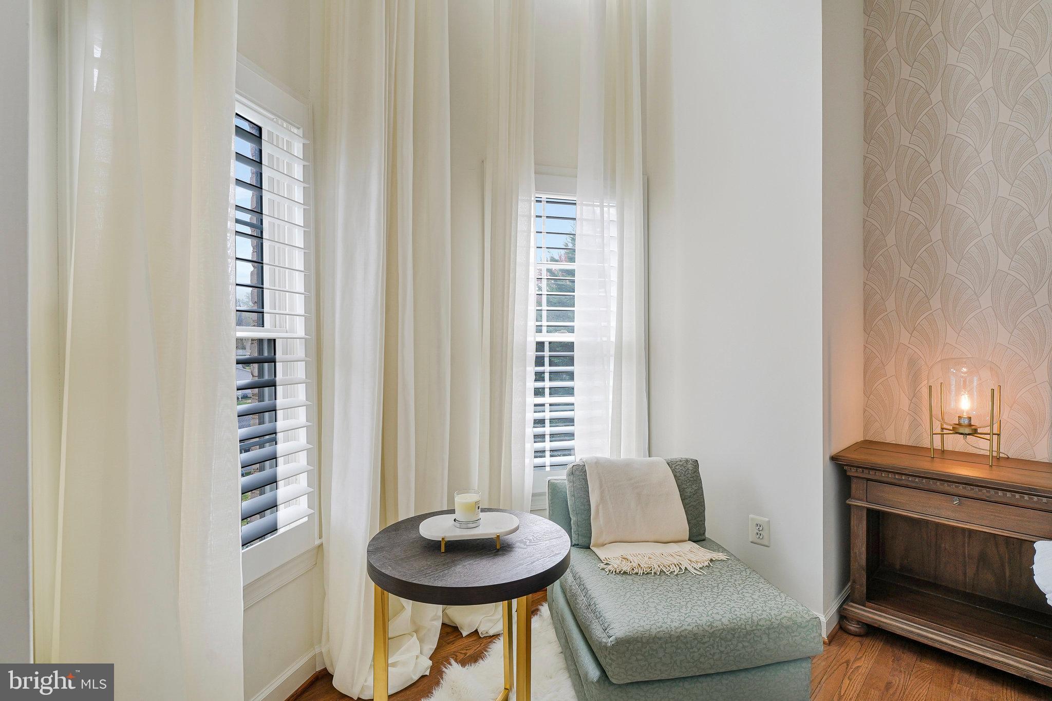 MCLEAN PLACE TOWNHOME - Residential Lease