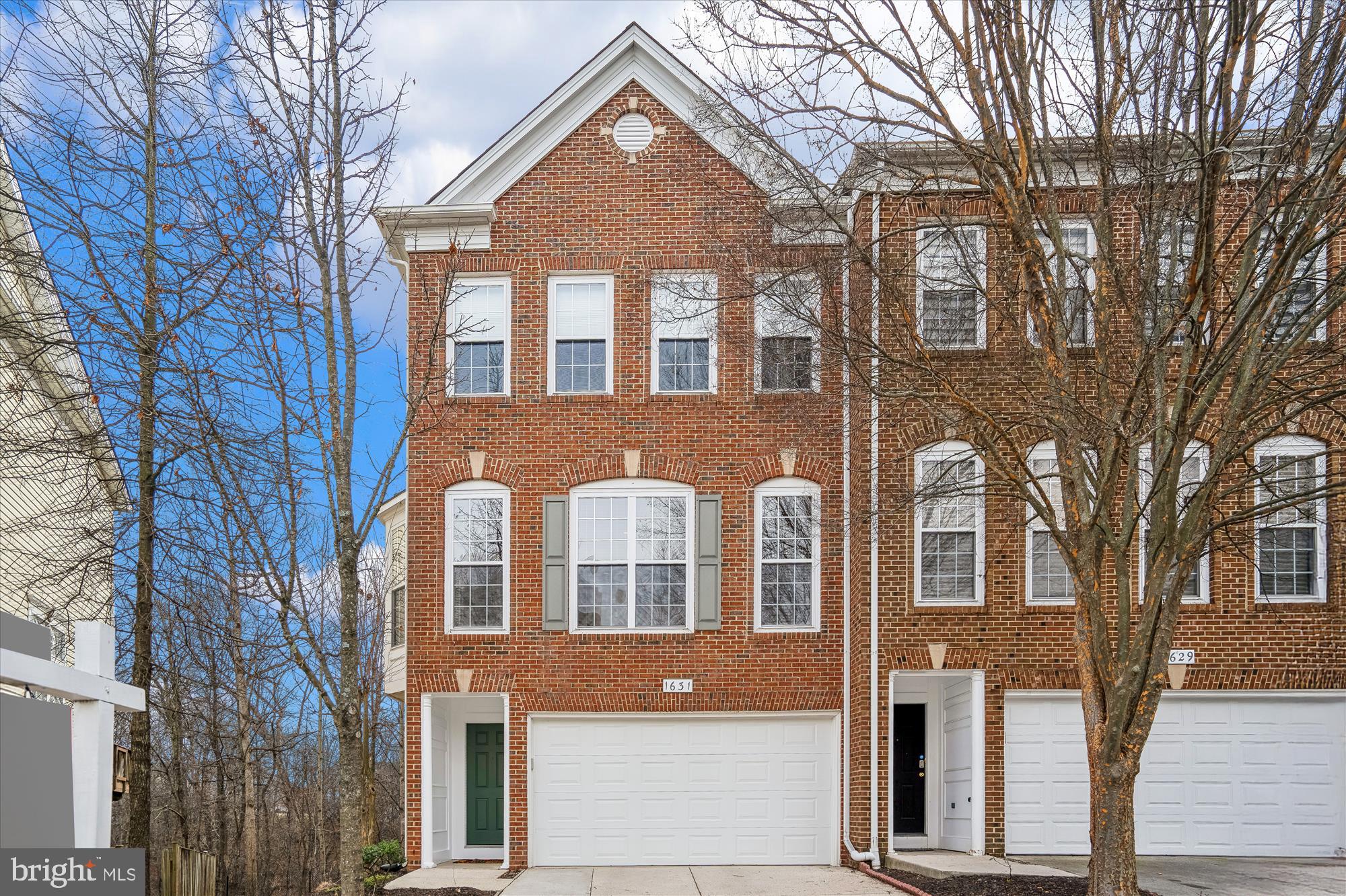 1631 TREETOP VIEW TERRACE