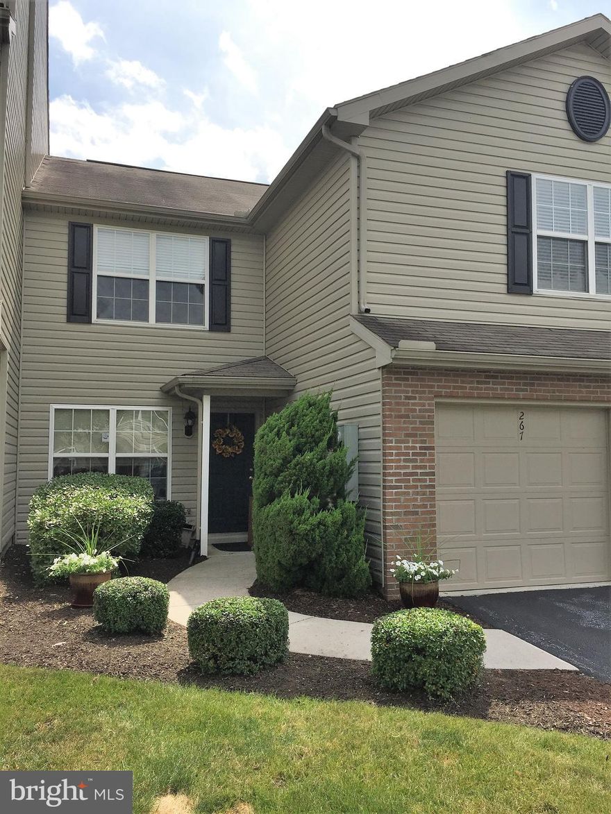 Move-in ready townhouse in The Pinnacle at Hershey Meadows in Lower Dauphin School District offers maintenance-free, one-story living at its best!  Large, open floor plan includes a gas fireplace, ceiling fan, crown molding and sliding glass doors to private balcony.  Upgraded eat-in kitchen includes granite counters and subway tile backsplash.  All three bedrooms feature ceiling fans and walk-in closets.  Conveniently located to everywhere you work and play including Hershey Medical Center, Hersheypark, and the Giant Center.  Easy walk to grocery store, restaurants and shops.  Live in the only community in the Hershey/Hummelstown area to include the following HOA amenities: a club house, fitness center, tennis and basketball courts, playground, in-ground swimming pool and paved walking trail.