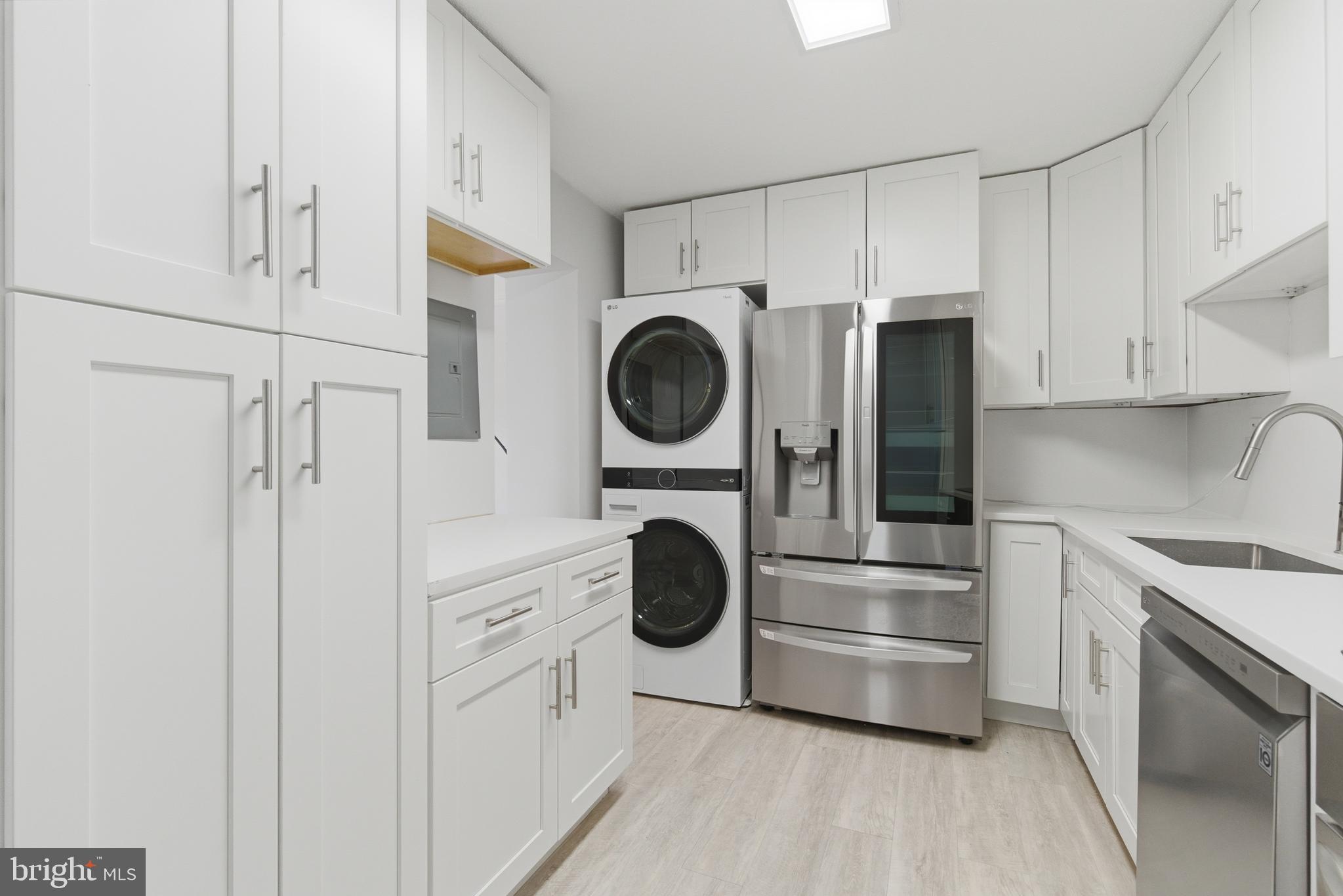 8350 GREENSBORO DRIVE 517