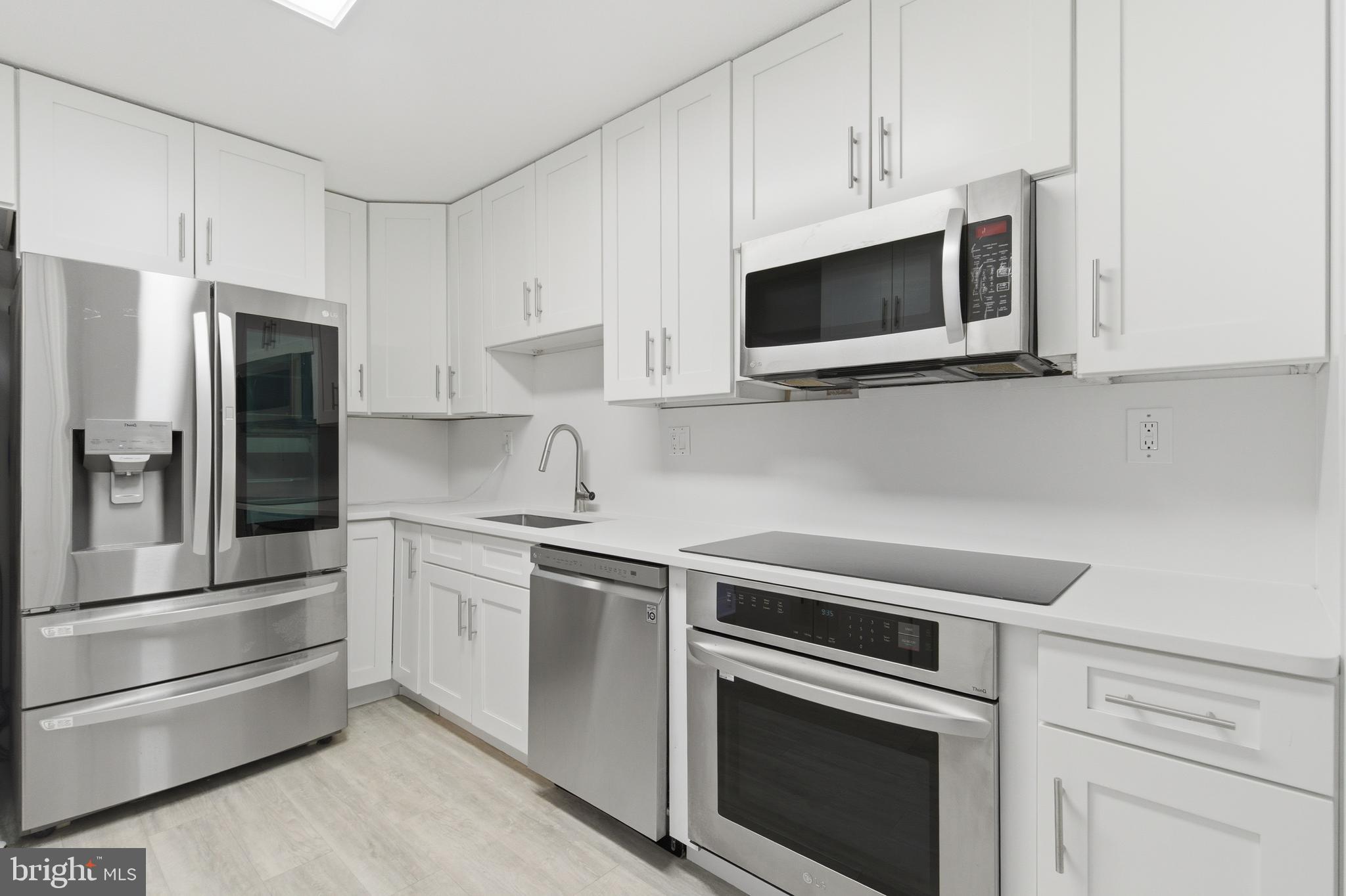 8350 GREENSBORO DRIVE 517