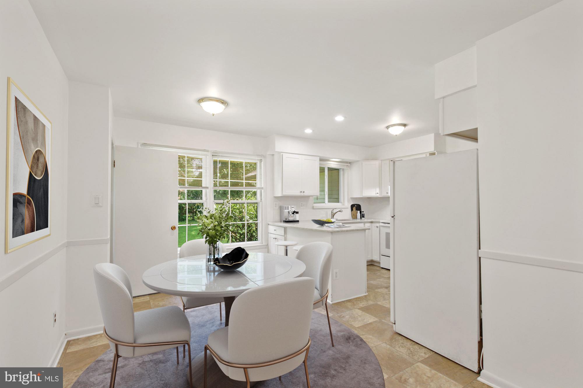 8803 TUCKERMAN LANE