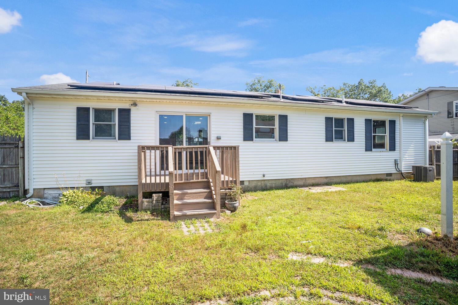 1125 WINDLASS DRIVE