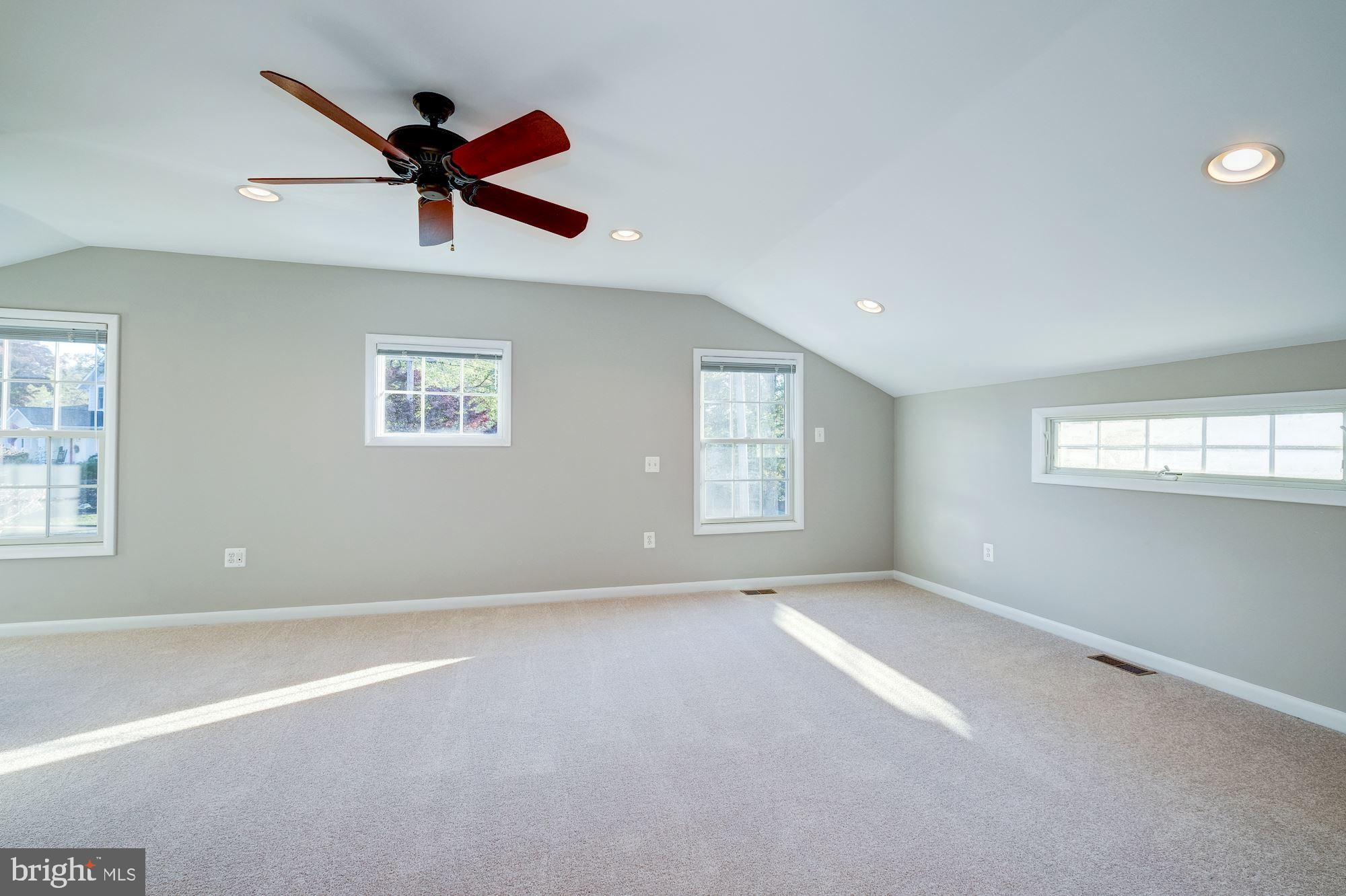 OLD CREEK ESTATES - Residential