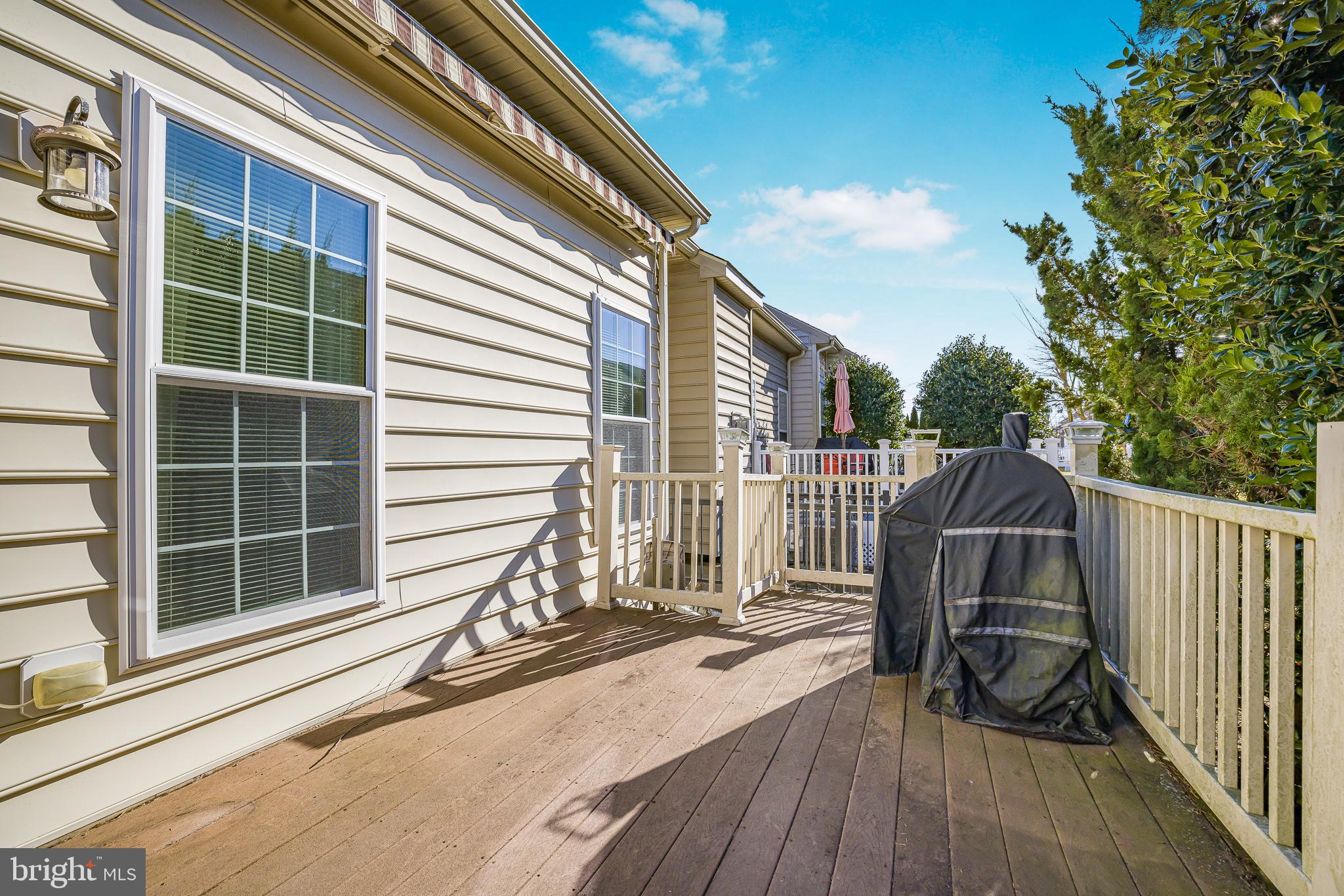 VILLAGE OF FOX MEADOW - Residential