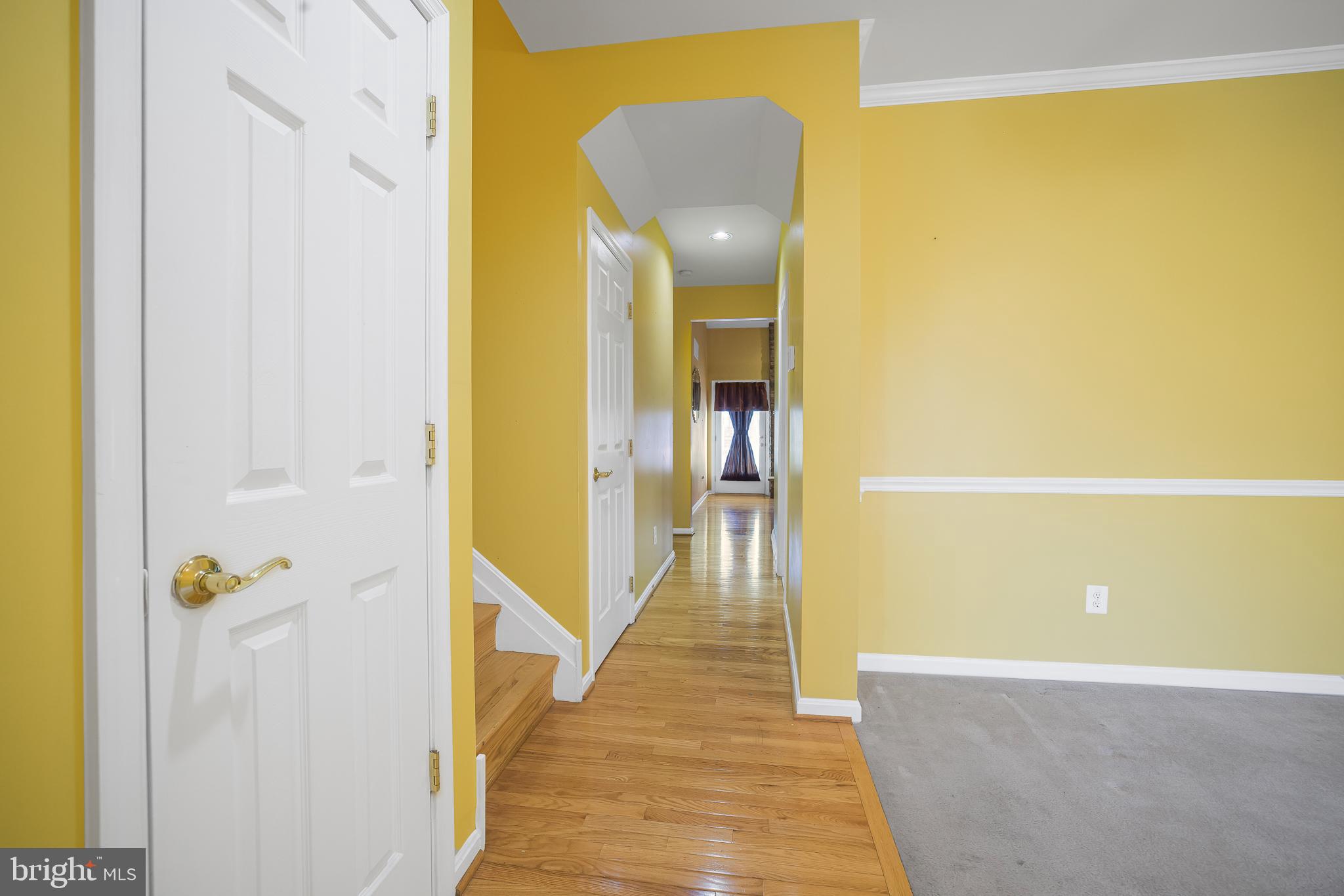 VILLAGE OF FOX MEADOW - Residential