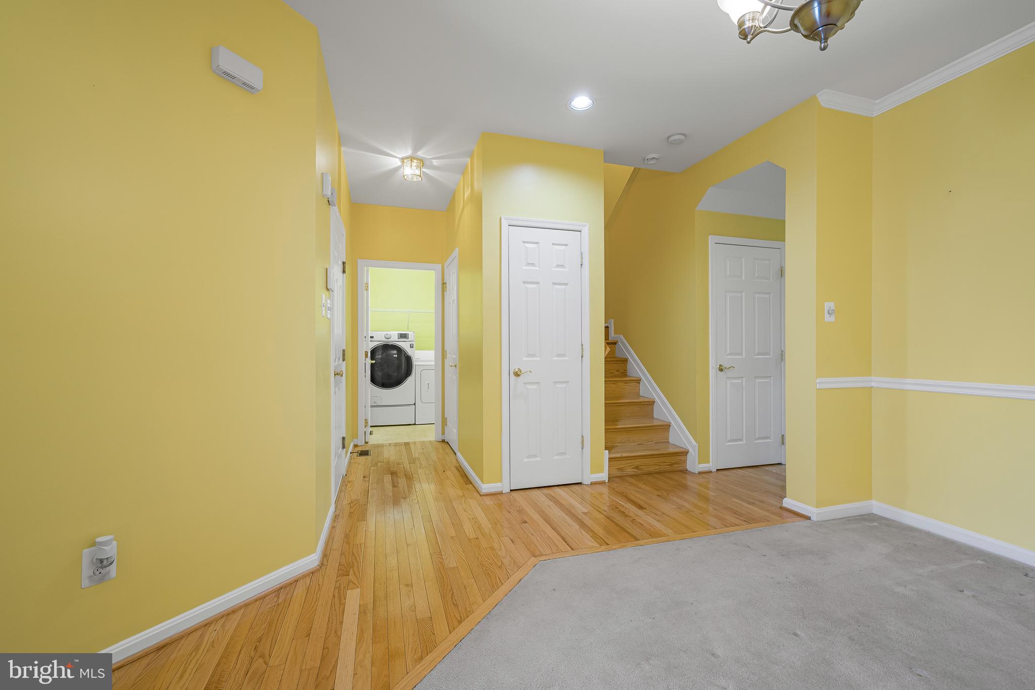 VILLAGE OF FOX MEADOW - Residential