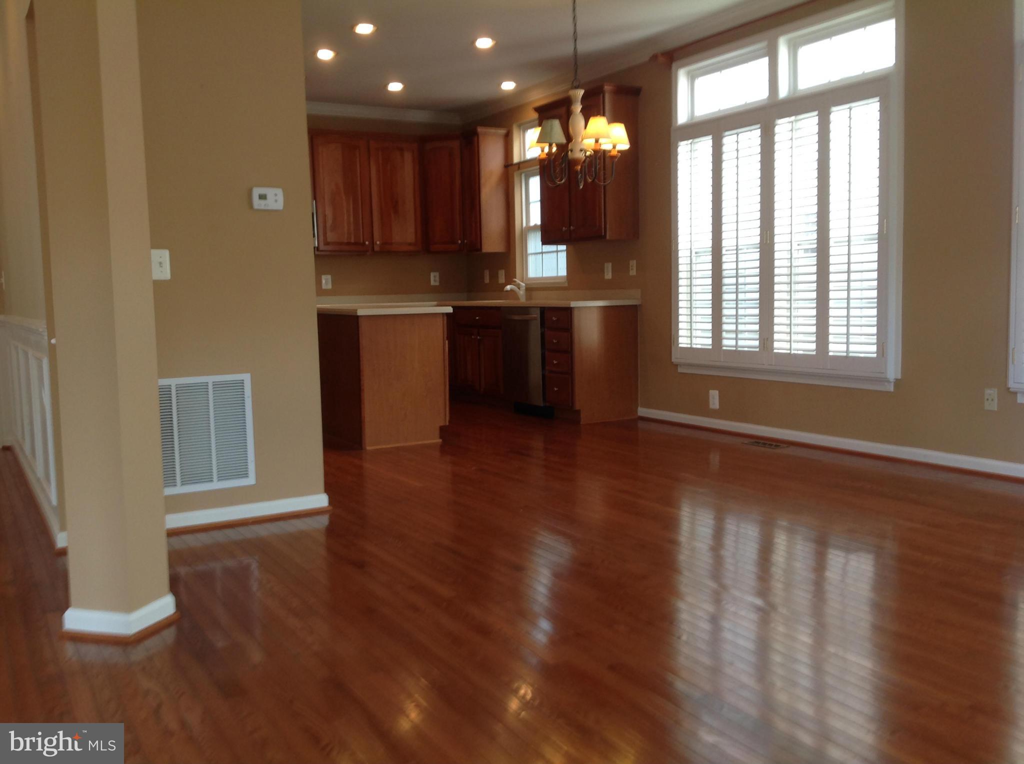 HAWTHORNE - Residential