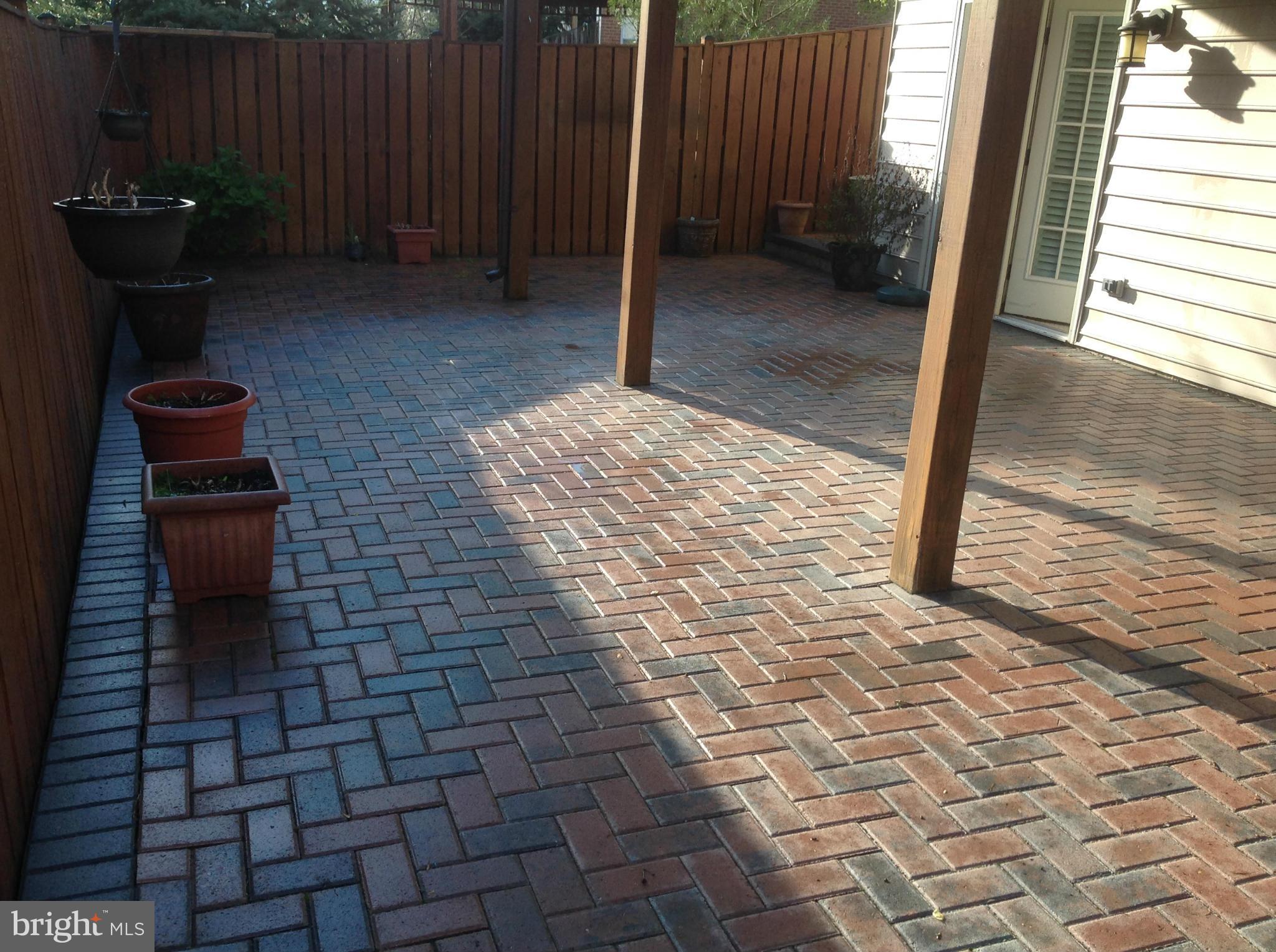 HAWTHORNE - Residential