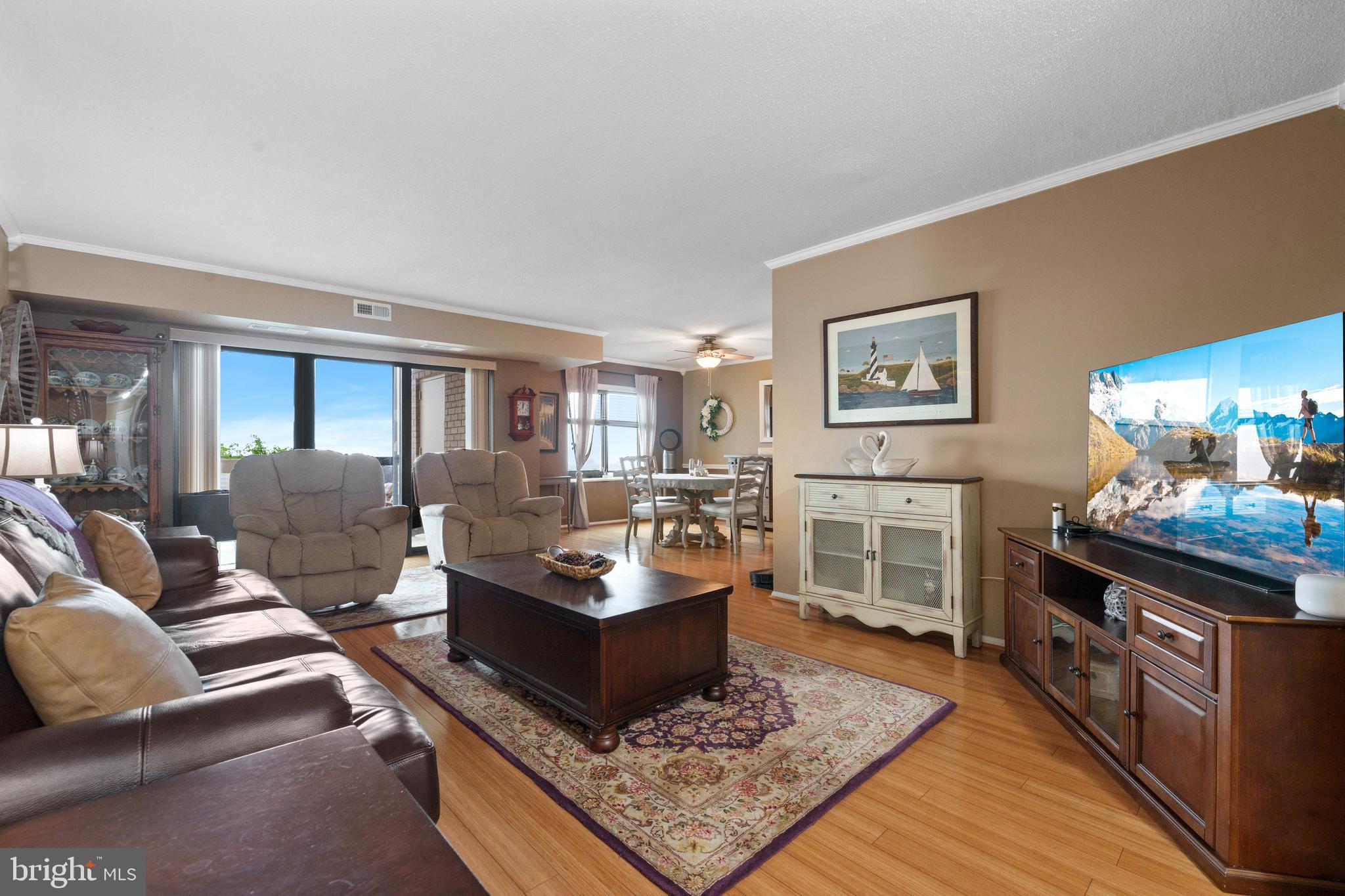 307 YOAKUM PARKWAY 1407