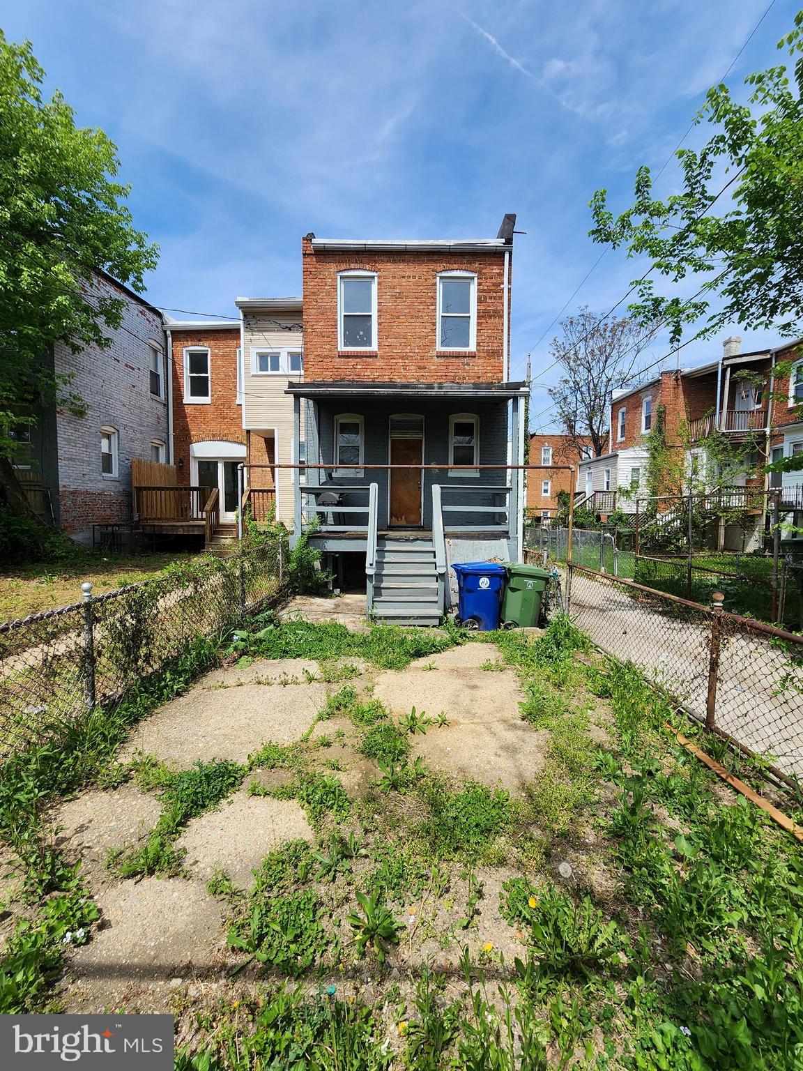 PEN LUCY - Residential