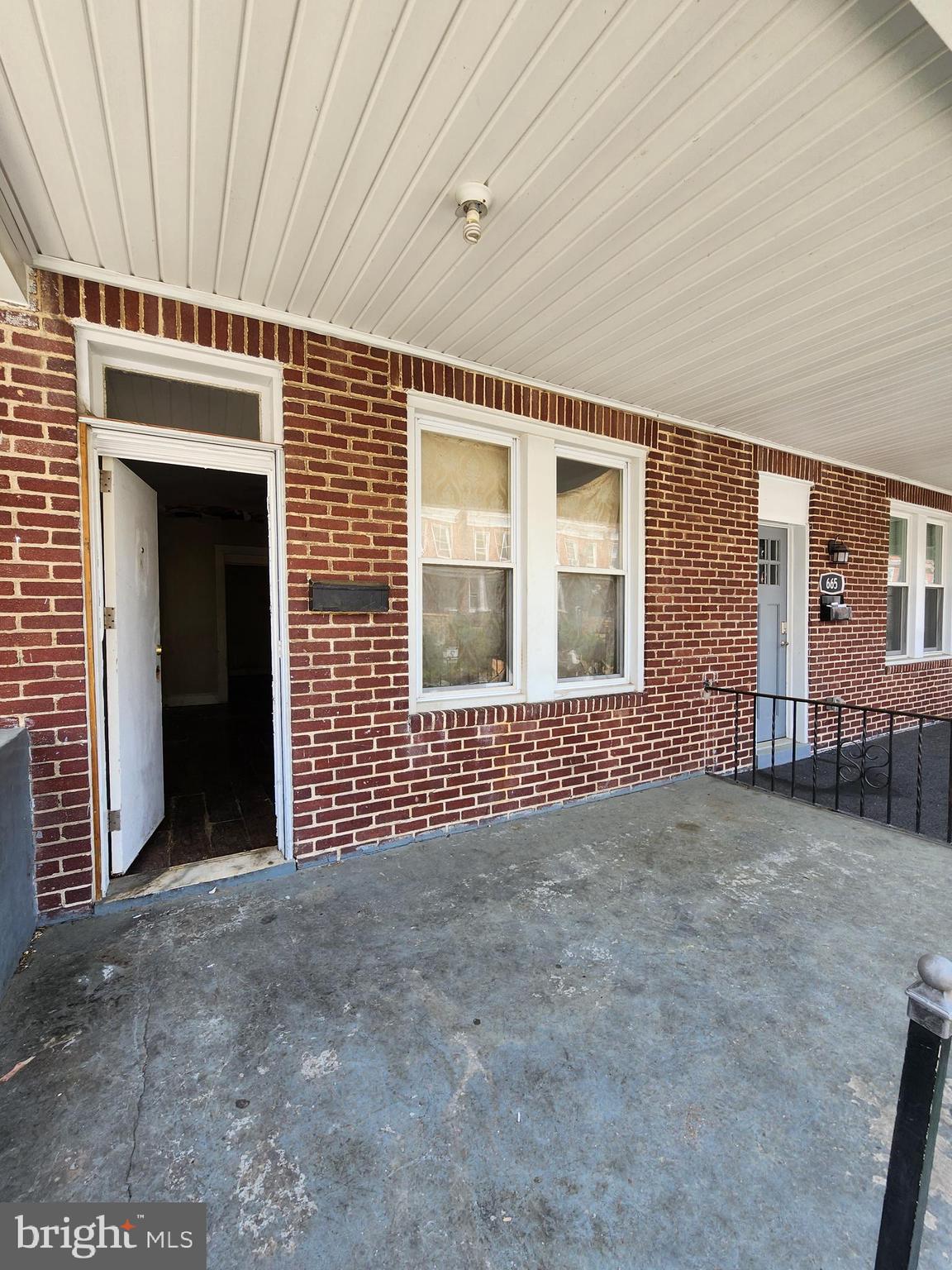 PEN LUCY - Residential