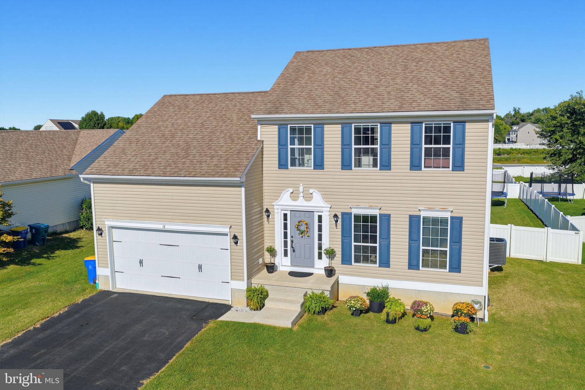 18 STONEBRIDGE DRIVE