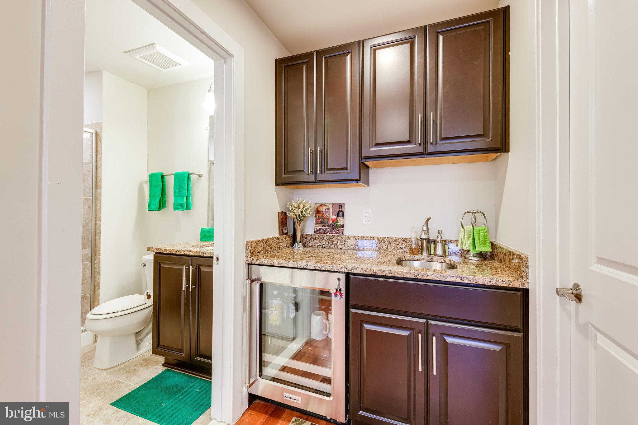 POTOMAC  YARDS - Residential