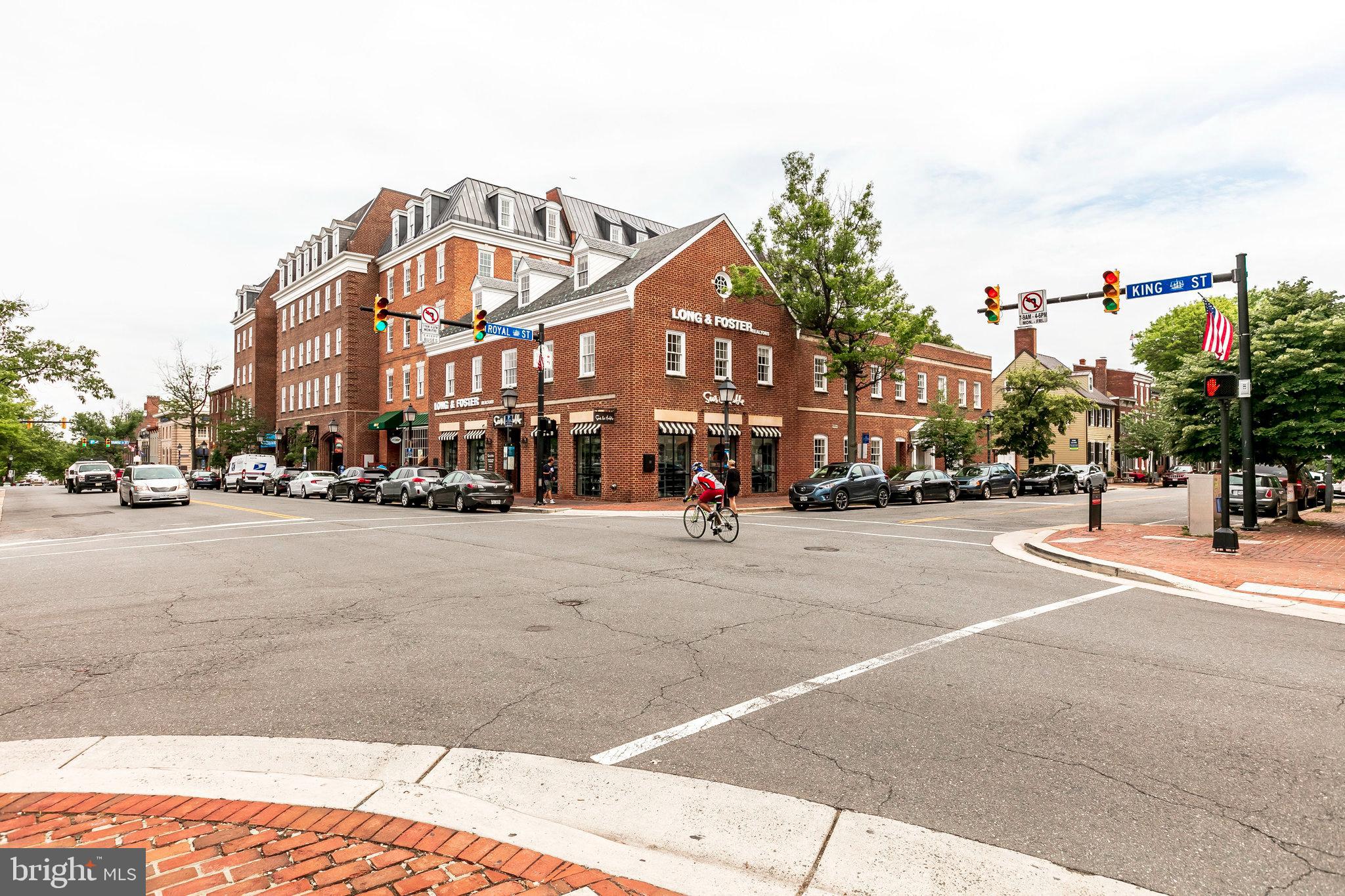 POTOMAC  YARDS - Residential