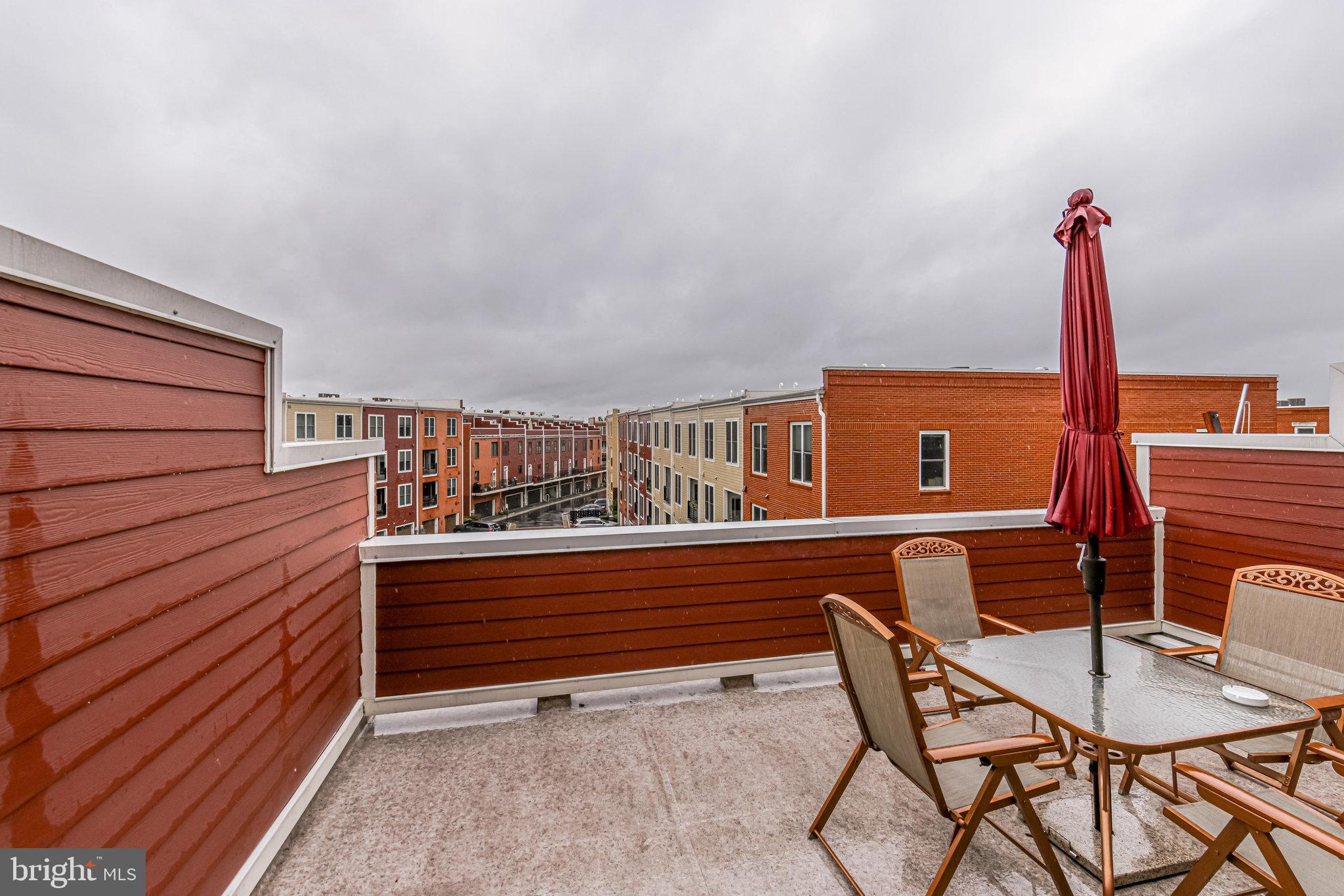 POTOMAC  YARDS - Residential