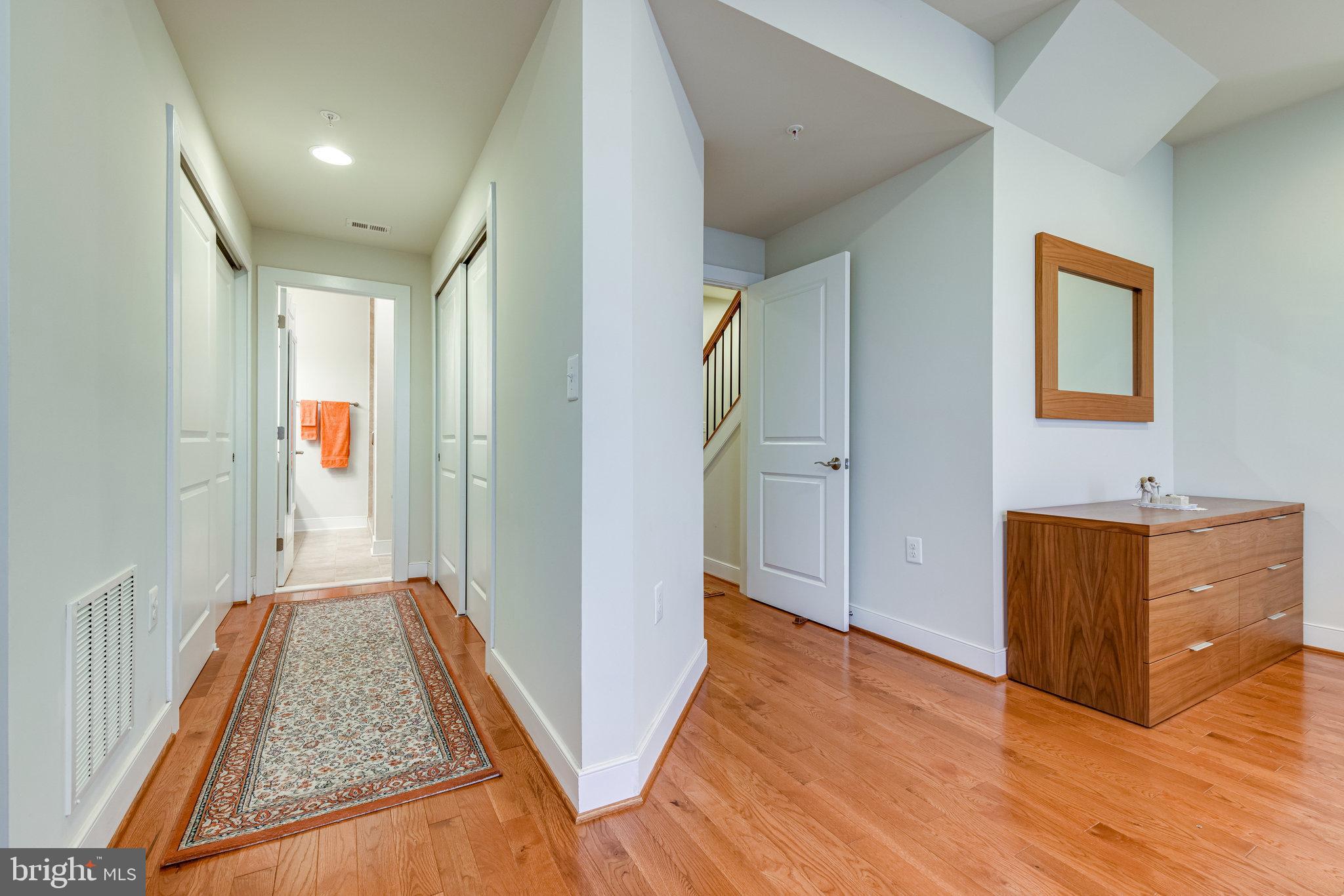 POTOMAC  YARDS - Residential