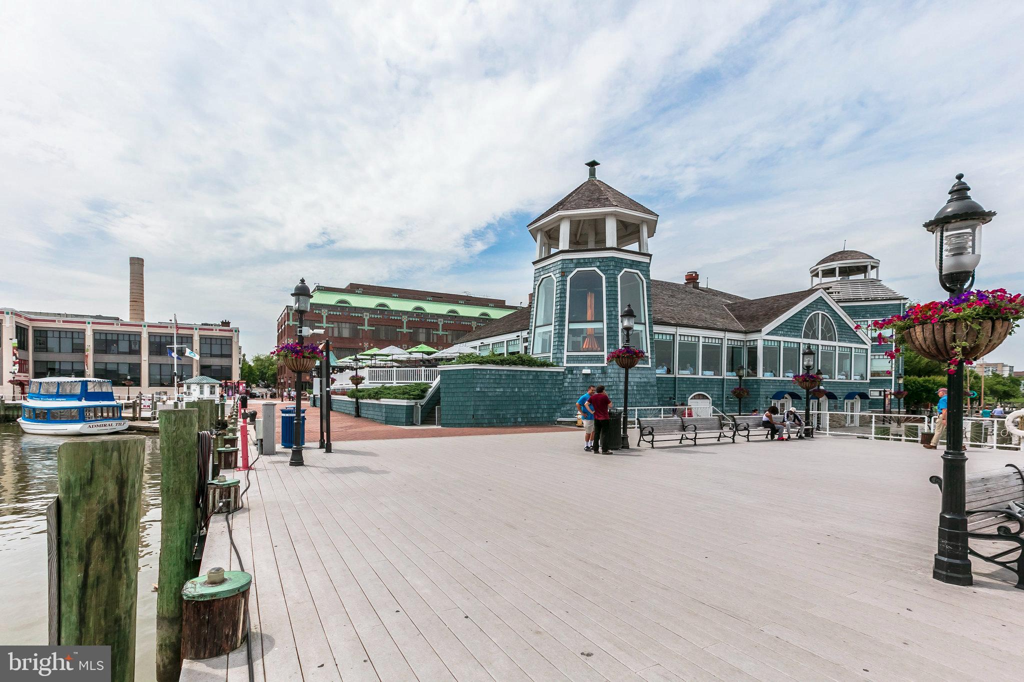 POTOMAC  YARDS - Residential