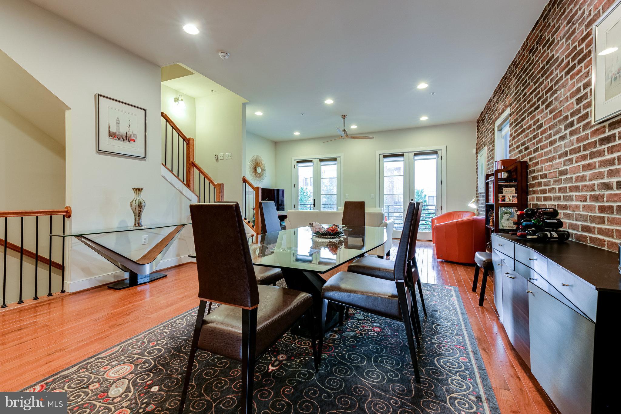 POTOMAC  YARDS - Residential