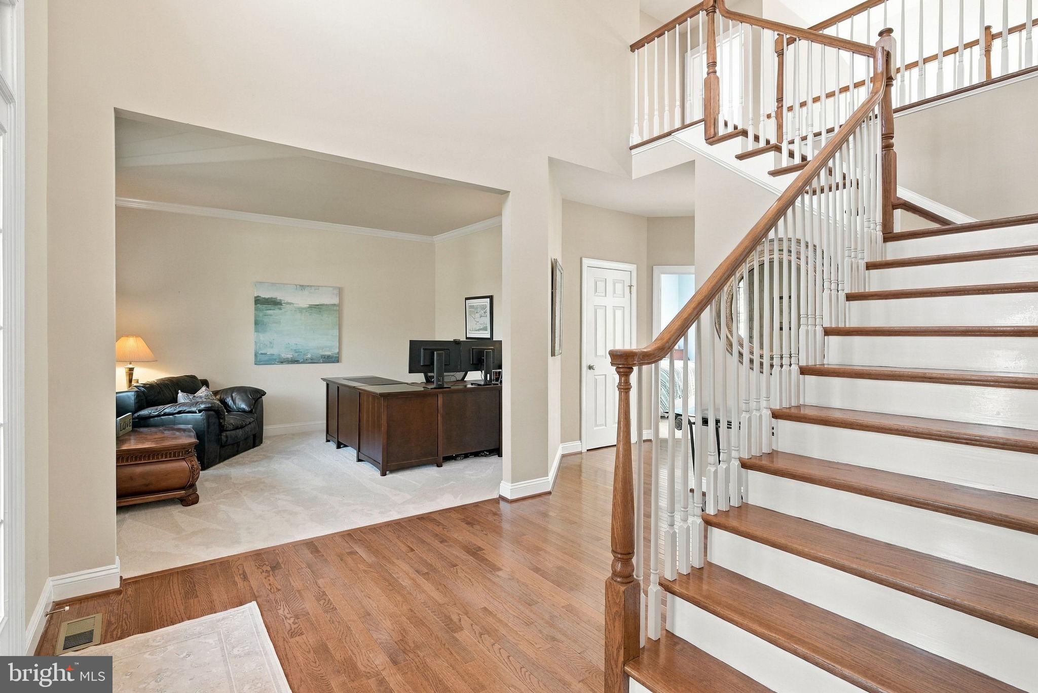 47 VENUTI DRIVE