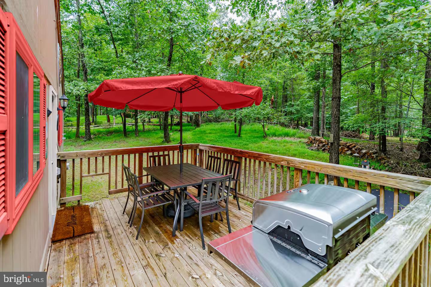 THE WOODS - Residential