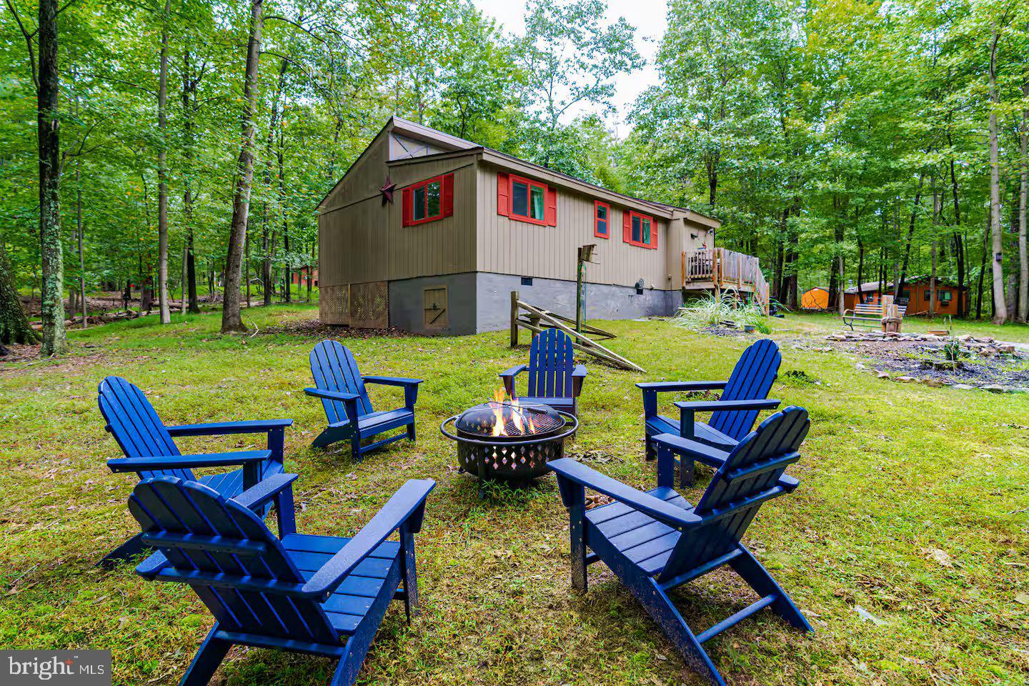 THE WOODS - Residential