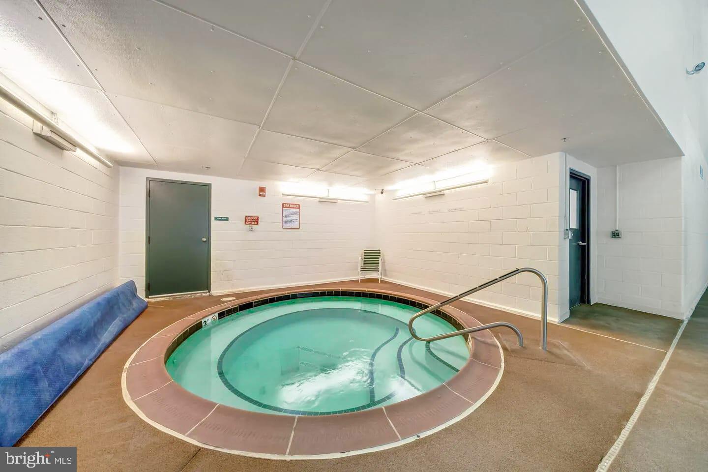 THE WOODS - Residential