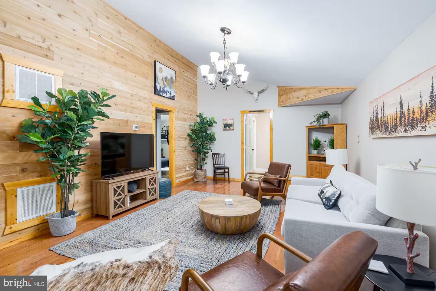 215 PILEATED WOODPECKER LANE