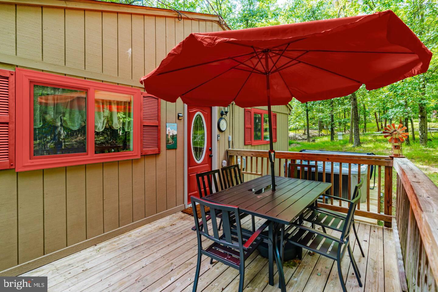 215 PILEATED WOODPECKER LANE