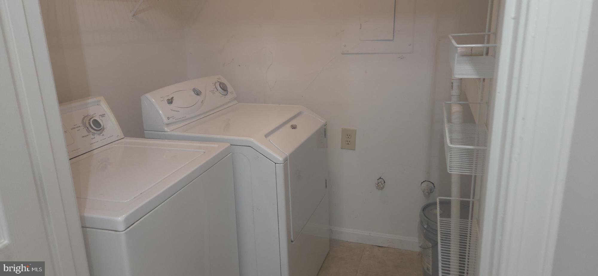 BULL RUN CONDO - Residential