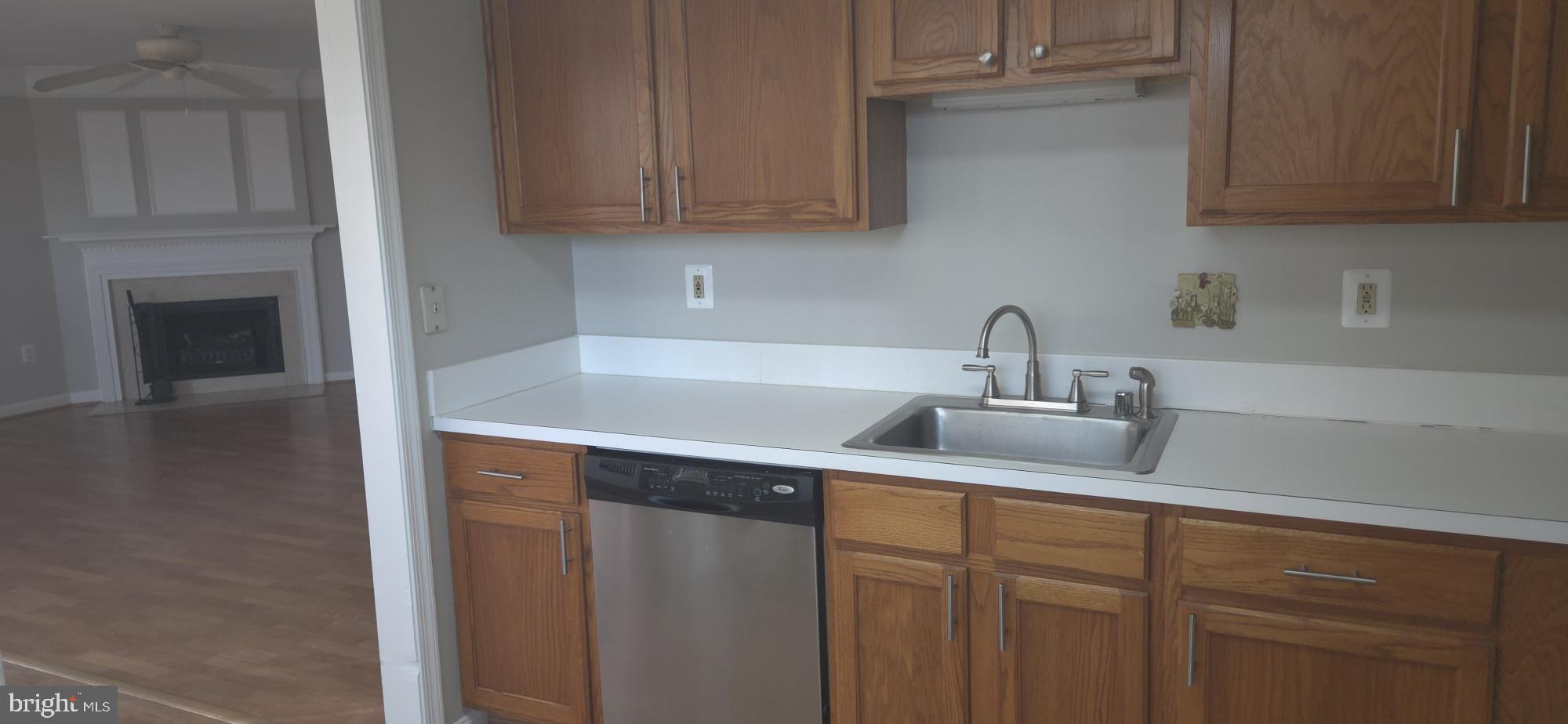 BULL RUN CONDO - Residential