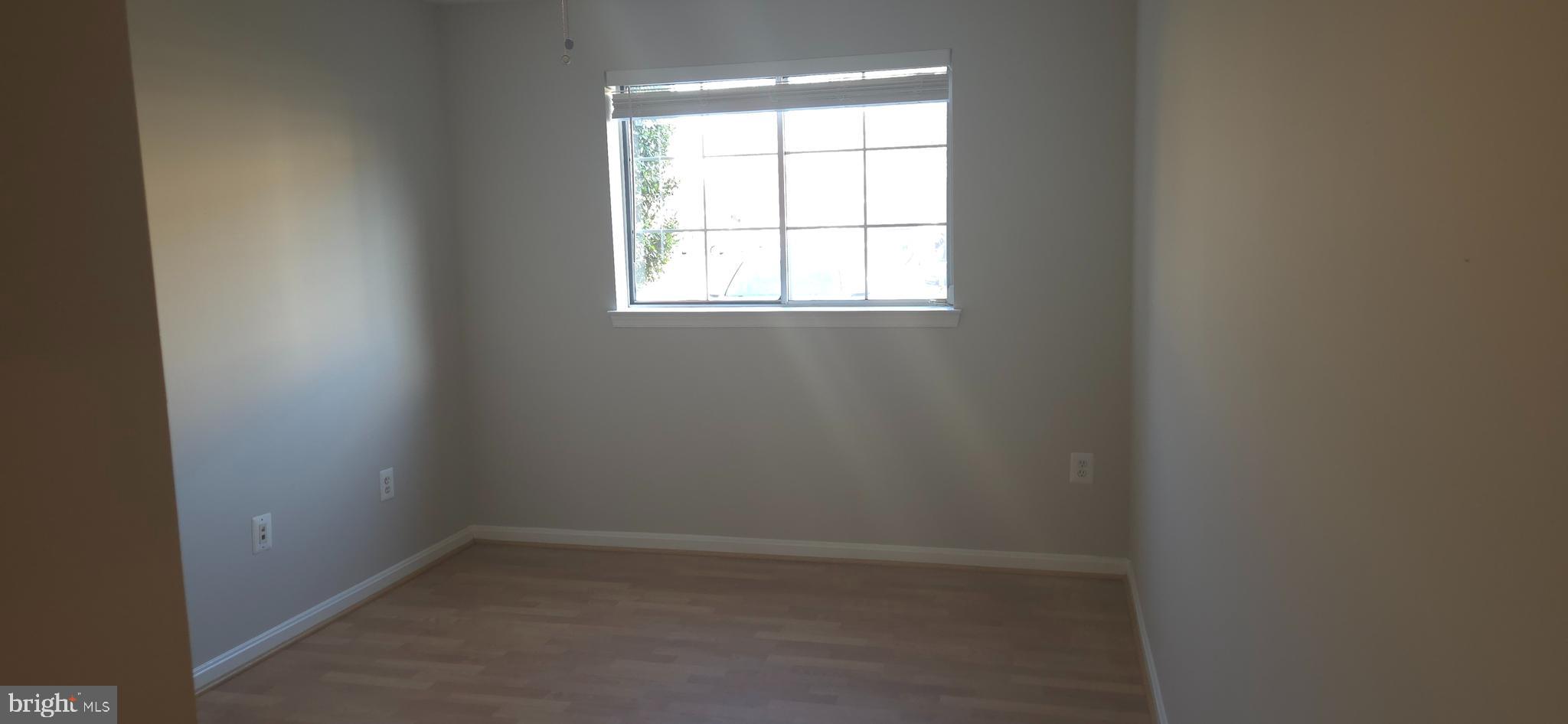 BULL RUN CONDO - Residential