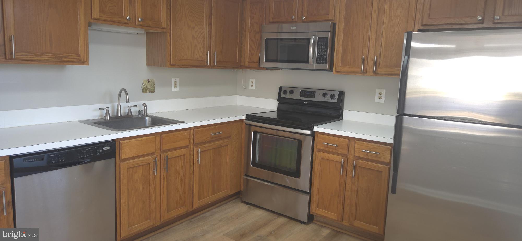 BULL RUN CONDO - Residential