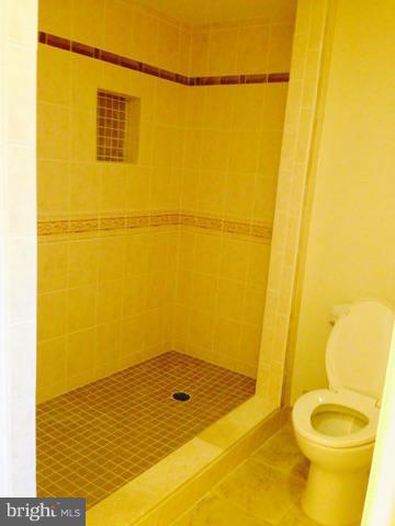 OAK KNOLL-GREATS ADDN - Residential