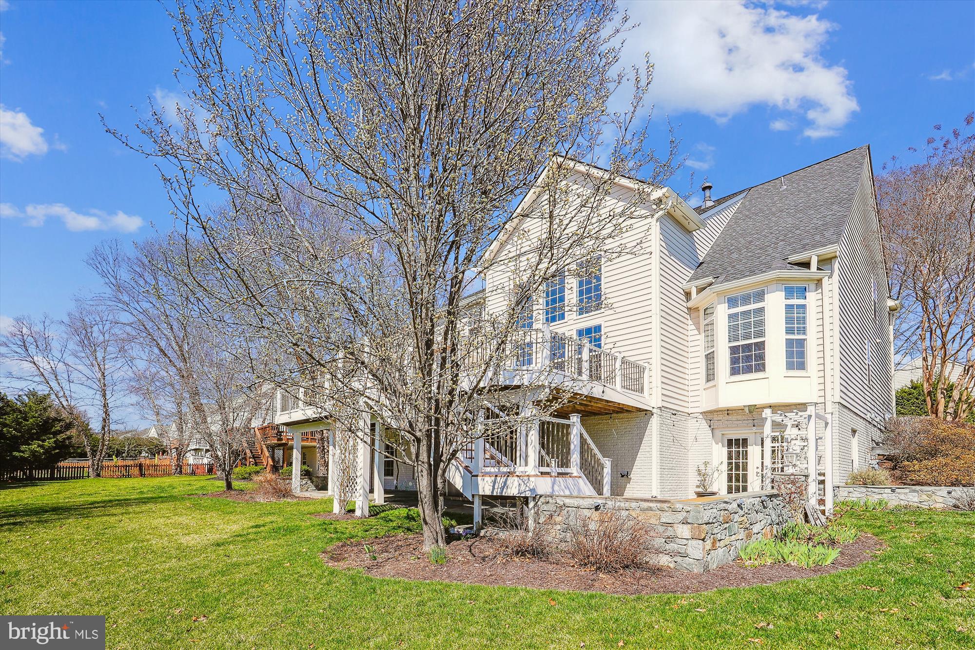 POTOMAC STATION - Residential Lease