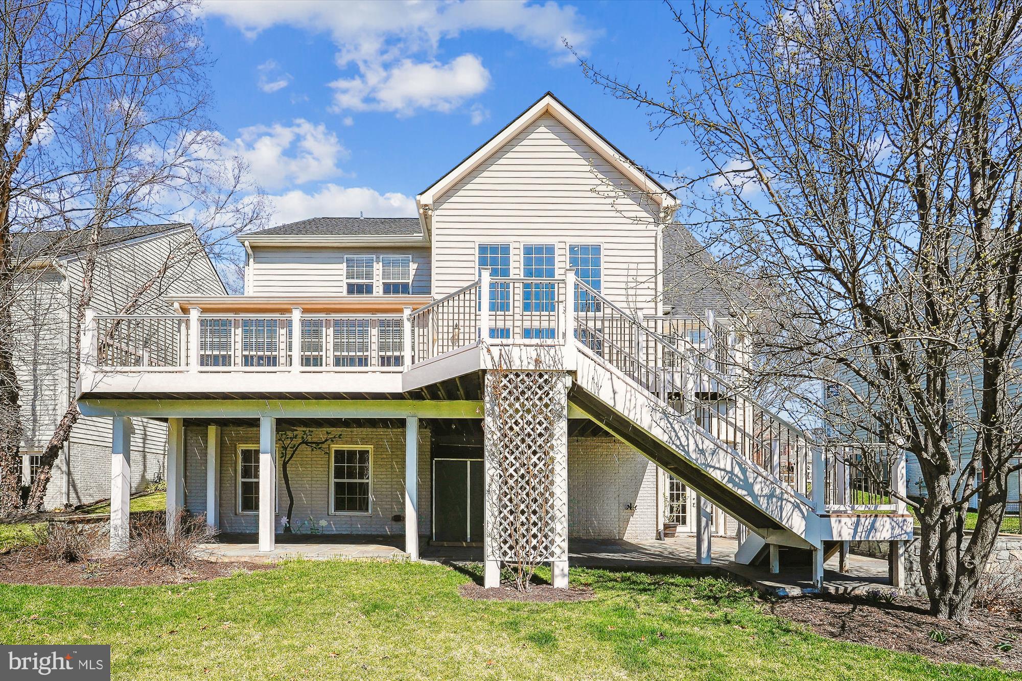 POTOMAC STATION - Residential Lease