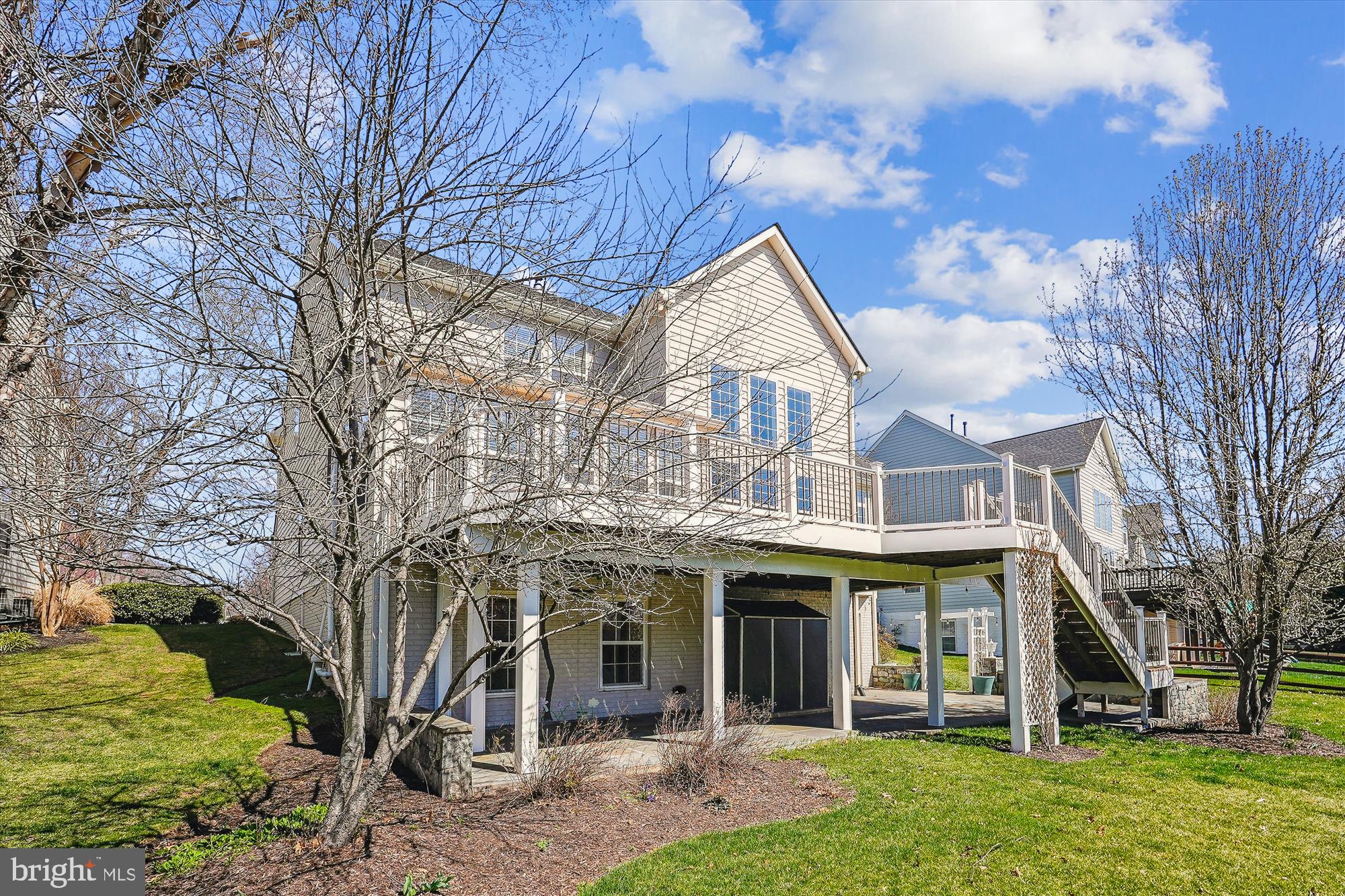 POTOMAC STATION - Residential Lease