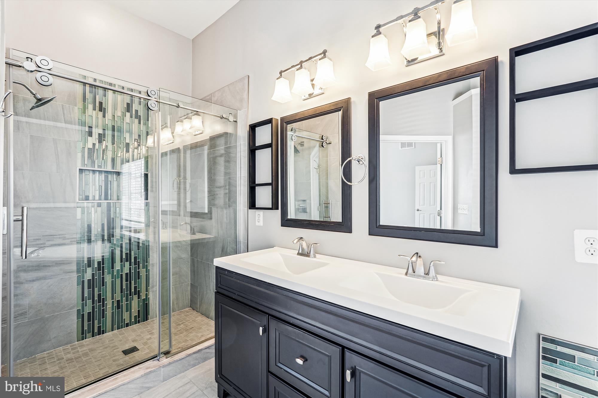 POTOMAC STATION - Residential Lease