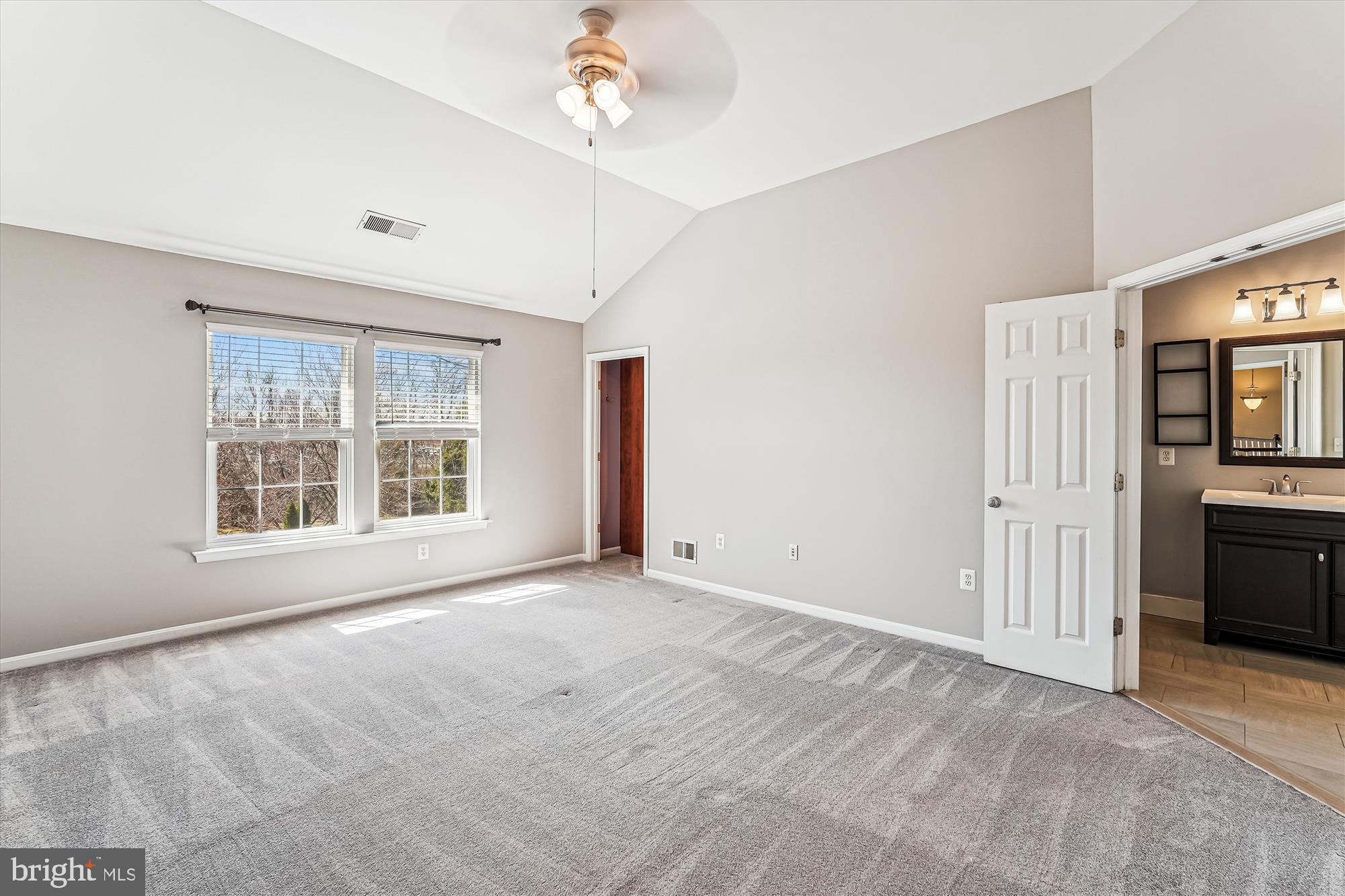 POTOMAC STATION - Residential Lease