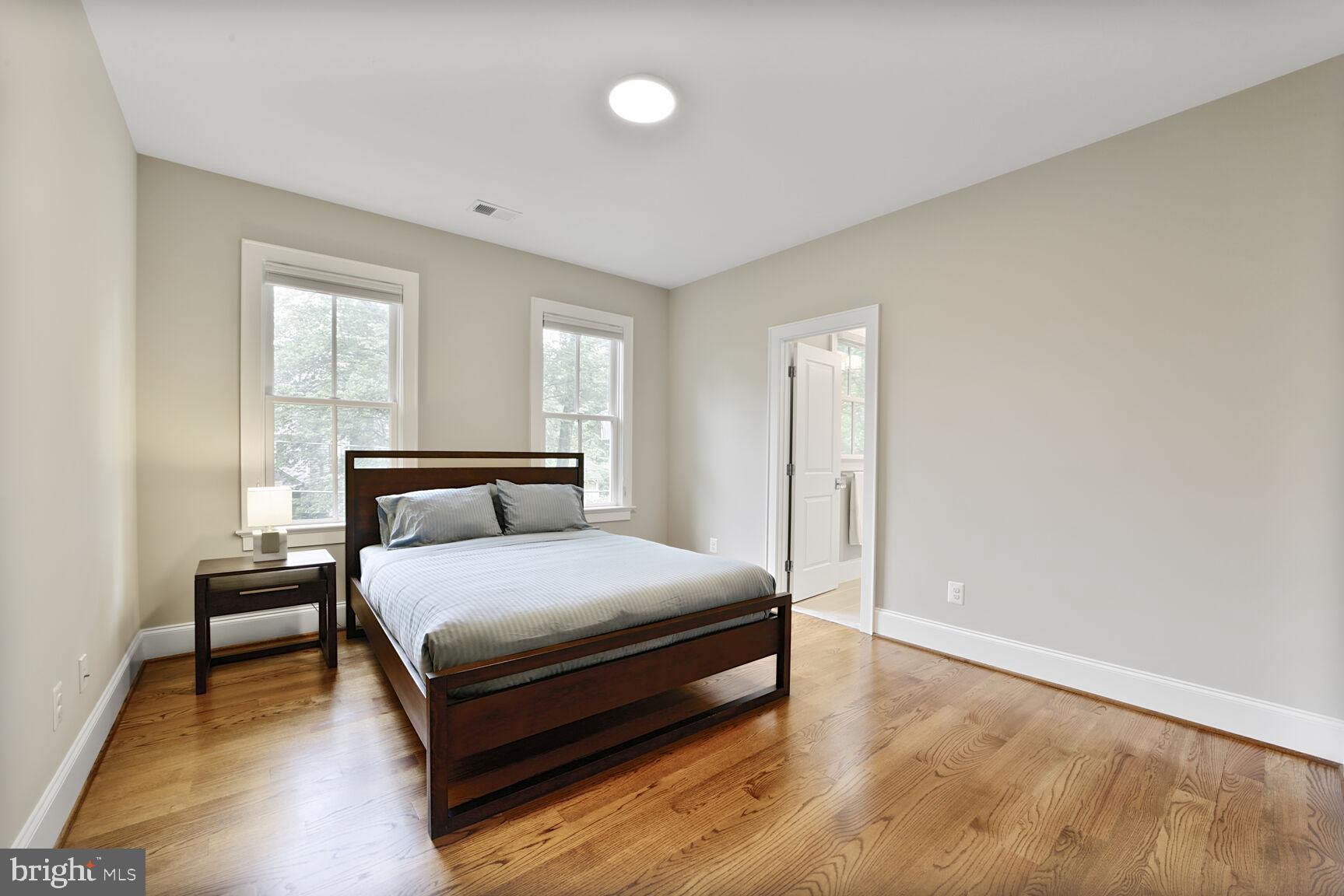 LEE HEIGHTS - Residential